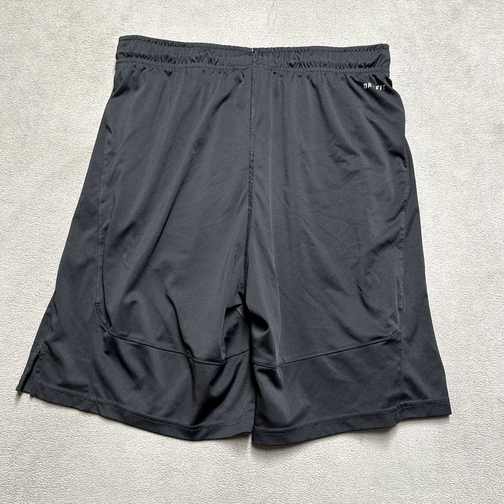 Nike Nike Dri-FIT Athletic Training Shorts Mens Large Black UA Volleyball EUC Size US 30 / EU 46 - 2 Thumbnail