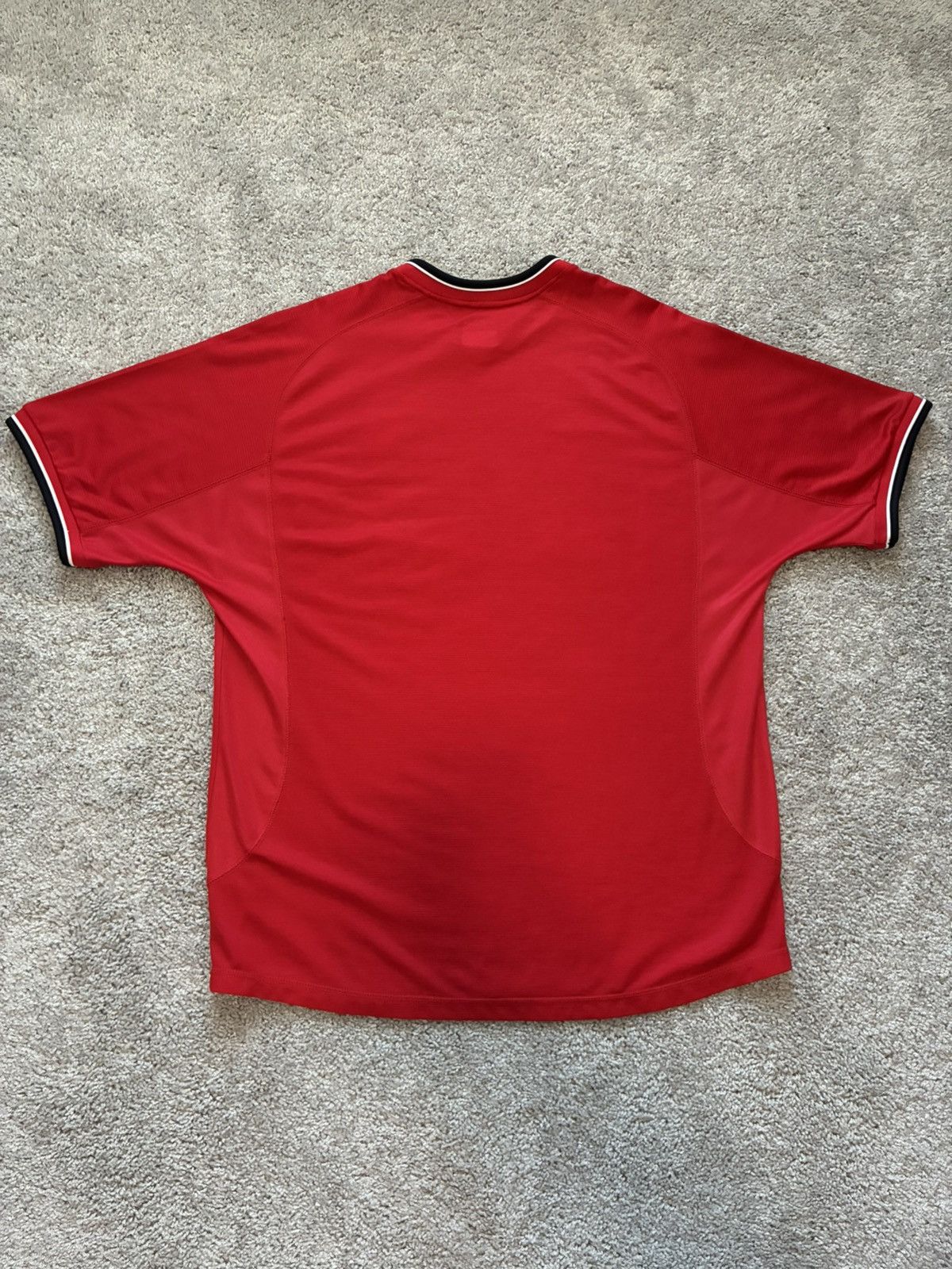 Umbro 2000/2002 Manchester United Home Kit Size US XL / EU 56 / 4 - 2 Thumbnail