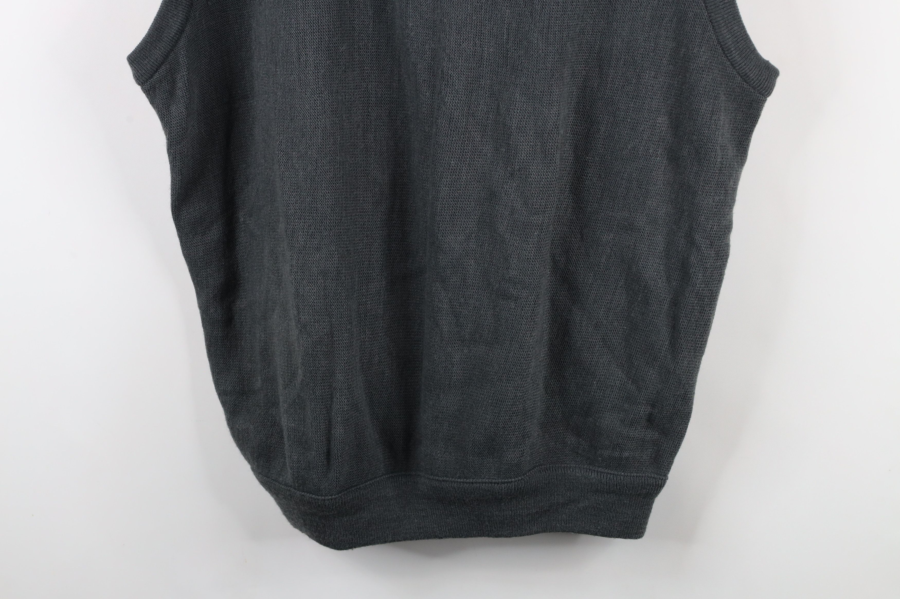 Izod × Vintage Vintage 90s Izod Knit V-Neck Sweater Vest Gray USA Acrylic Size US XL / EU 56 / 4 - 3 Thumbnail