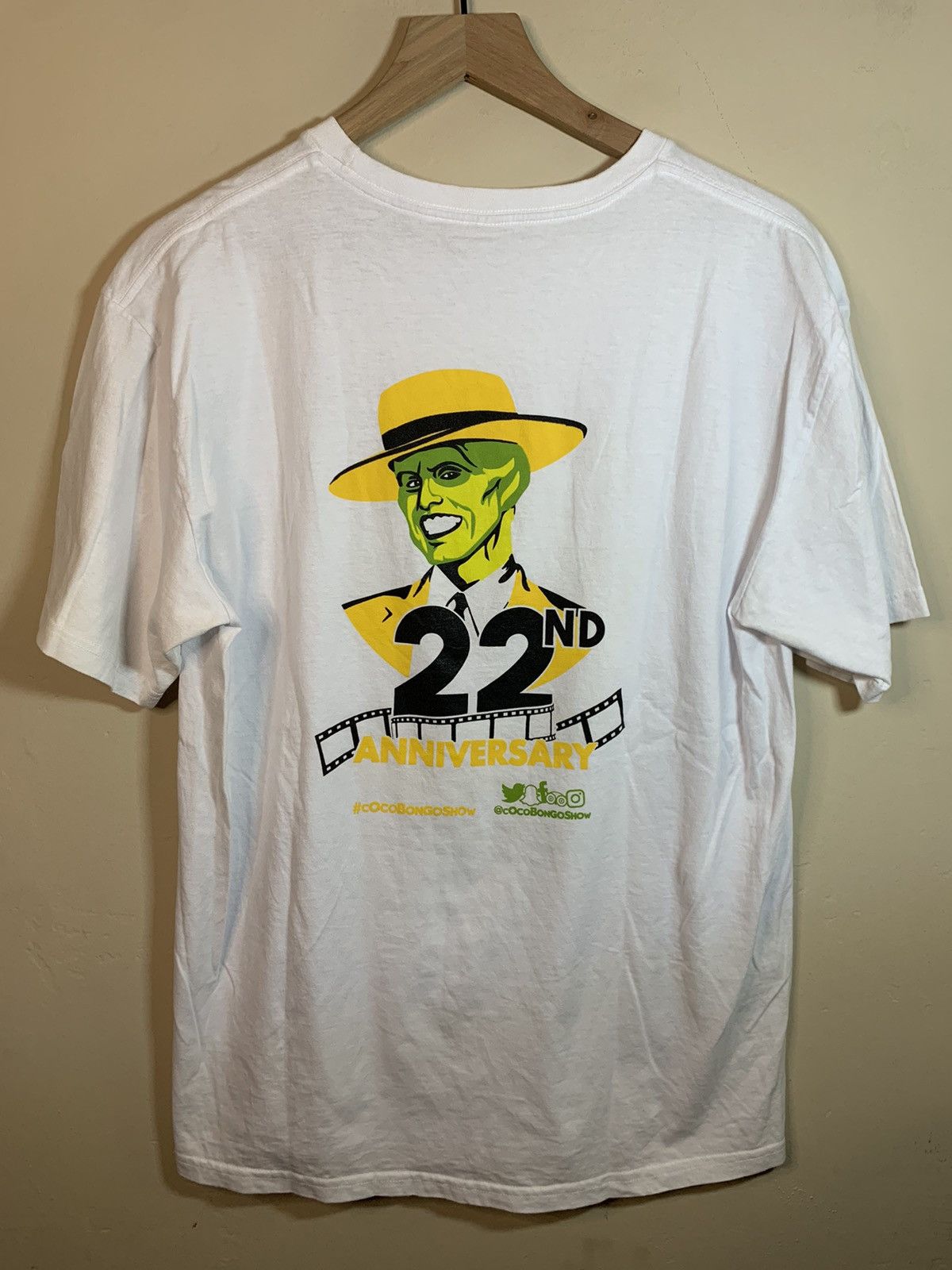 Other *RARE* The Mask Coco Bongo Club Jim Carrey Anniversary Shirt Size US L / EU 52-54 / 3 - 1 Thumbnail
