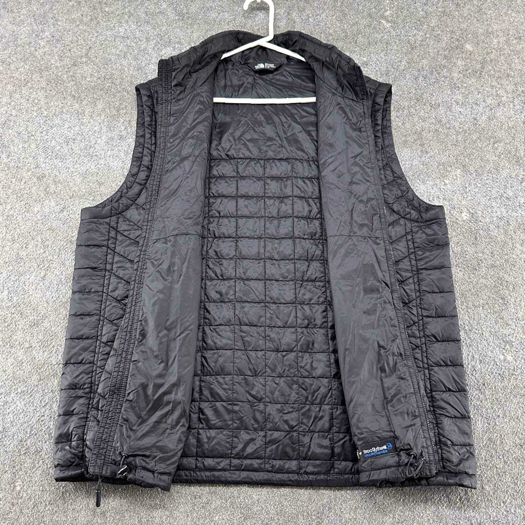 The North Face The North Face Vest Men XL Black Quilted Thermoball Eco Hiking Fashion Brand Logo Size US XL / EU 56 / 4 - 3 Thumbnail