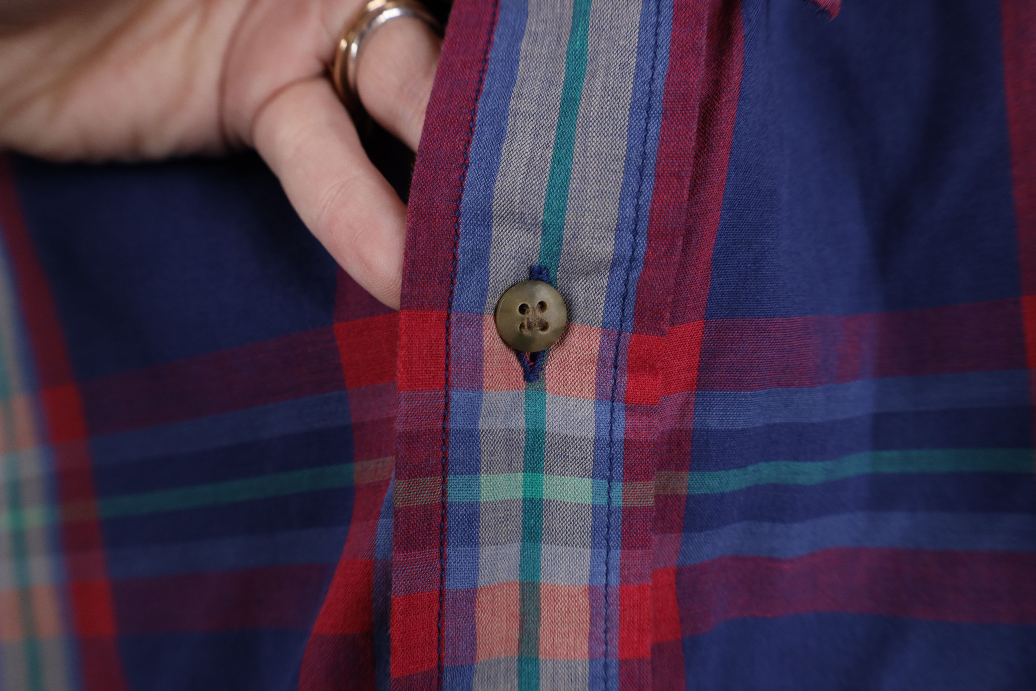 Vintage Vintage 90s Streetwear Plaid Collared Button Down Shirt Size US L / EU 52-54 / 3 - 10 Thumbnail