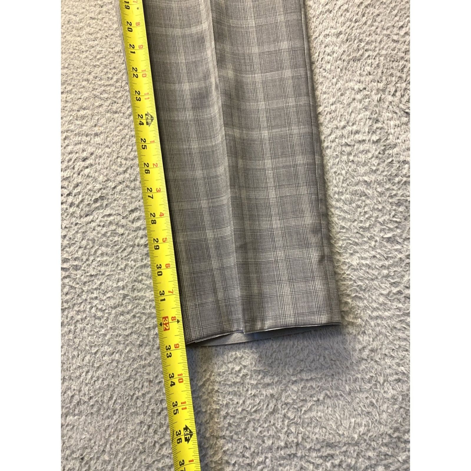 Hugo Boss Hugo Boss Pants Dress Mens 33x33 Gray Plaid Wool Slim Zipper Front 33 Inseam Regular Crew City Wedding Preppy Stretch Boy? Size US 33 - 4 Thumbnail