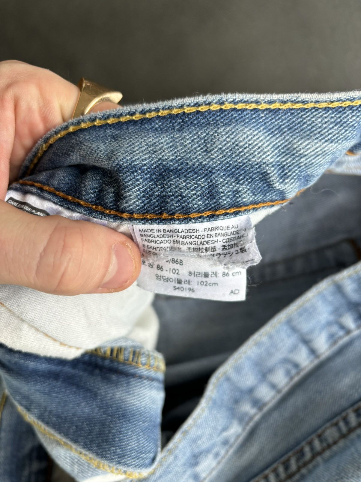Levi's × Vintage Levis Cut Off Jean Shorts Levis Jorts Cutoffs Red Tab 514 33 Size US 33 - 7 Thumbnail