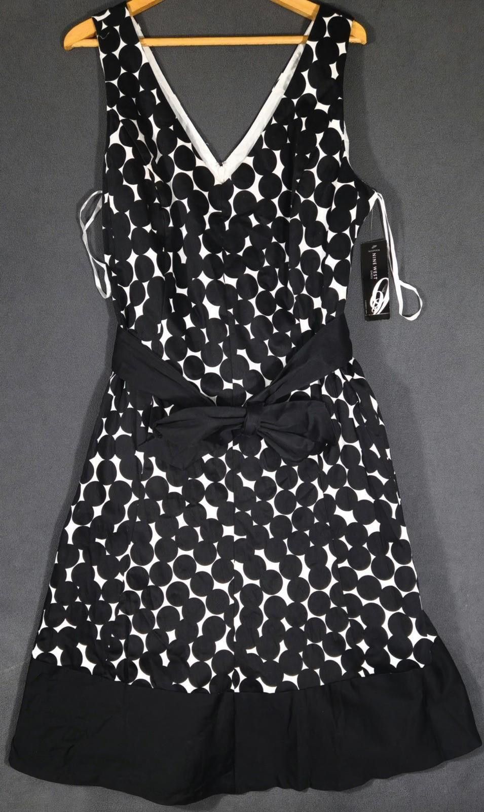 Nine West Nine West Woman 20W Black White Sleeveless Fit & Flare Dress Size 3XL / US 20-22 - 1 Thumbnail