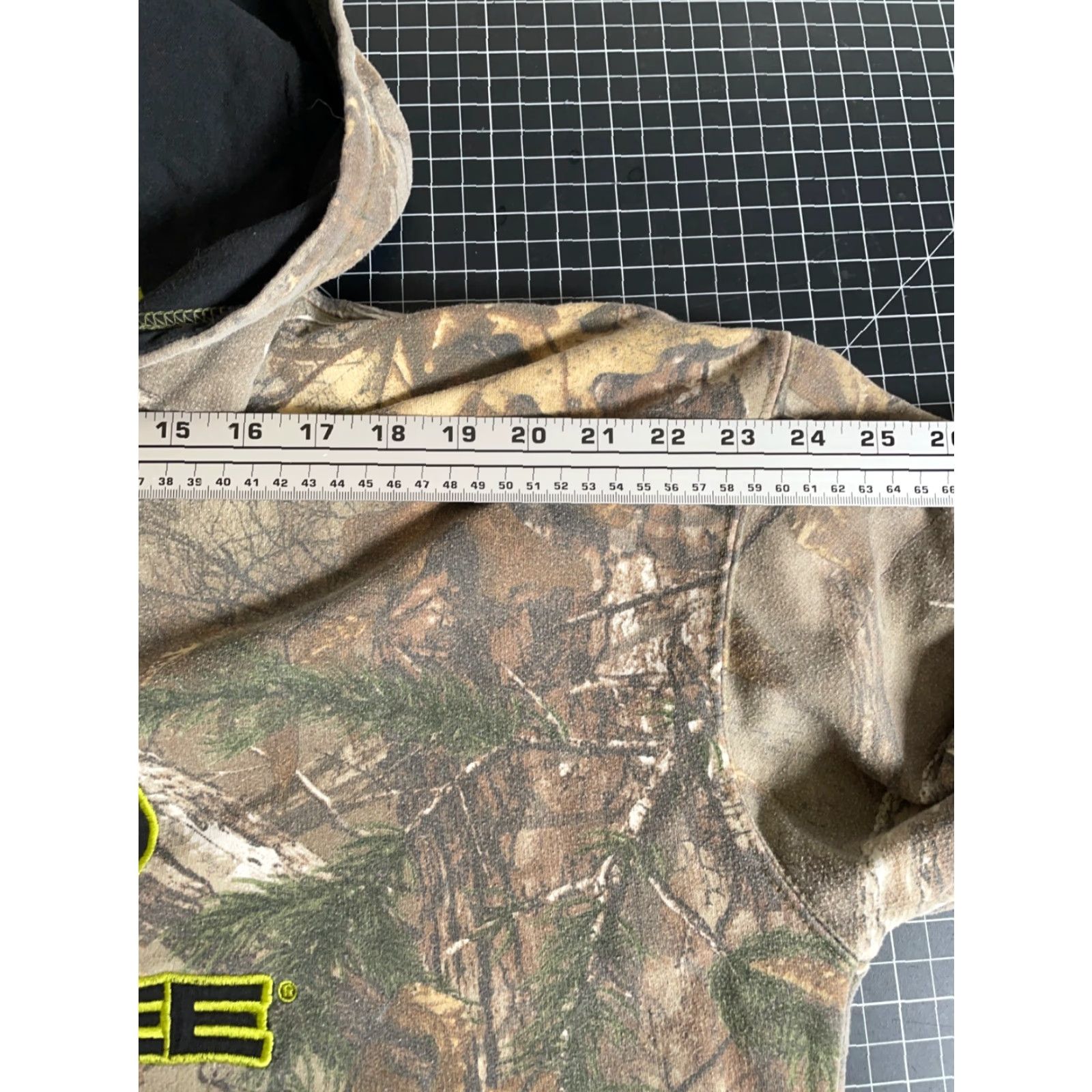 Realtree **Realtree Xtra Camo Hoodie Adult Large Green Fleece Pullover** User: **Realtree Xtra Camo Adult Large Green Hoodie Fleece Pullover** Size US L / EU 52-54 / 3 - 7 Thumbnail