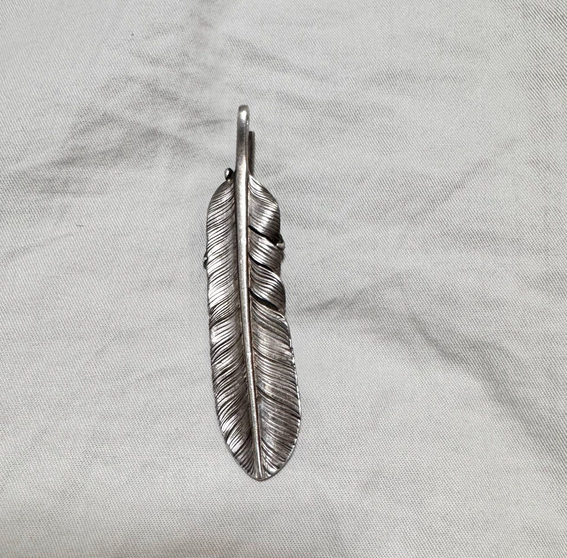 Taro Washimi Taro Washimi E.Claw Gold Rose Opal Feather Silver Necklace Size ONE SIZE - 2 Thumbnail