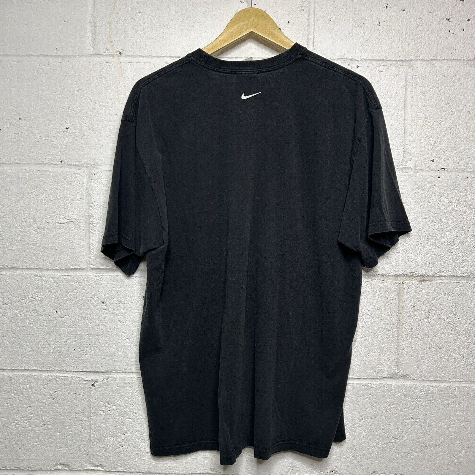 Nike Nike Vintage Grey Tag Swoosh Logo UNC T-Shirt 2024 Size US L / EU 52-54 / 3 - 2 Thumbnail