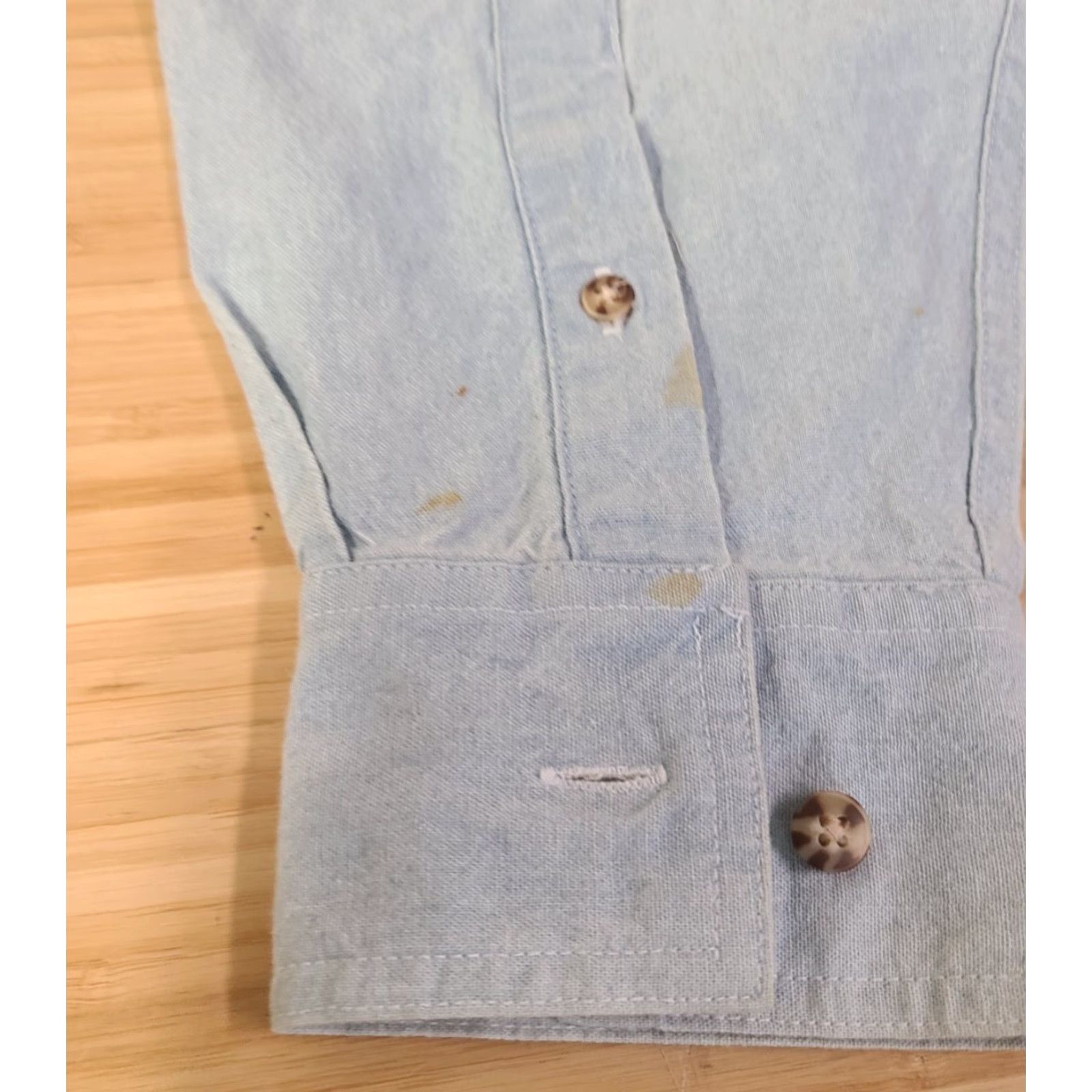 Denime VINTAGE Warner Brothers Looney Tunes Denim Button-Down Shirt M Blue Men Western 90s Accessories Embroidered Button-Up Size US M / EU 48-50 / 2 - 3 Thumbnail
