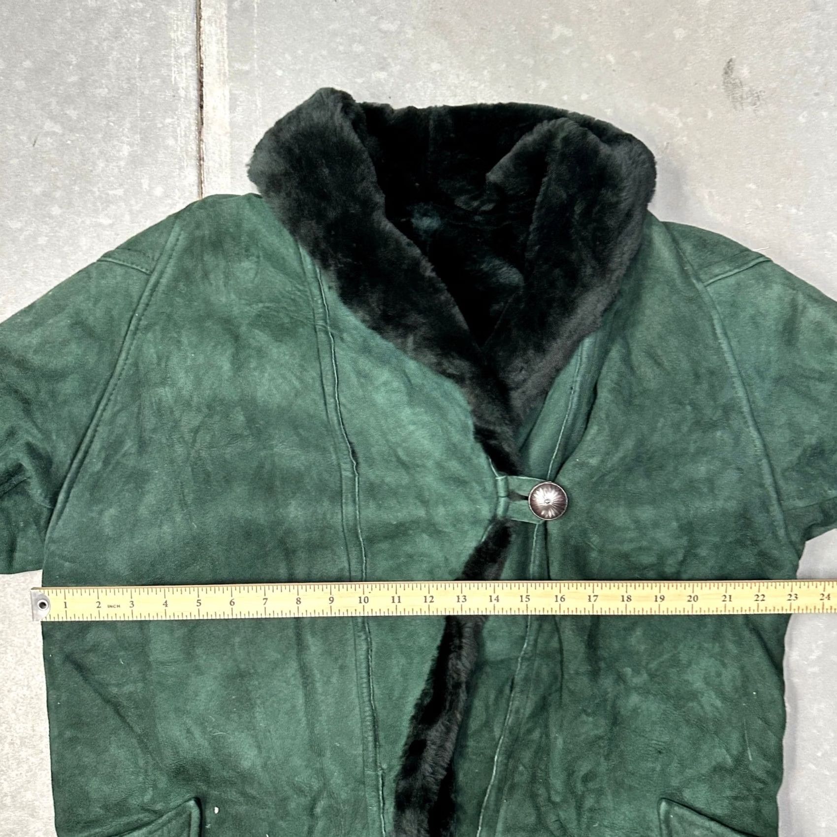 Vintage VINTAGE Overland Sheepskin Leather Long Coat Womens Small Green Lined Pockets Coat Womens S Green Vintage Trench Coat Size S / US 4 / IT 40 - 5 Thumbnail