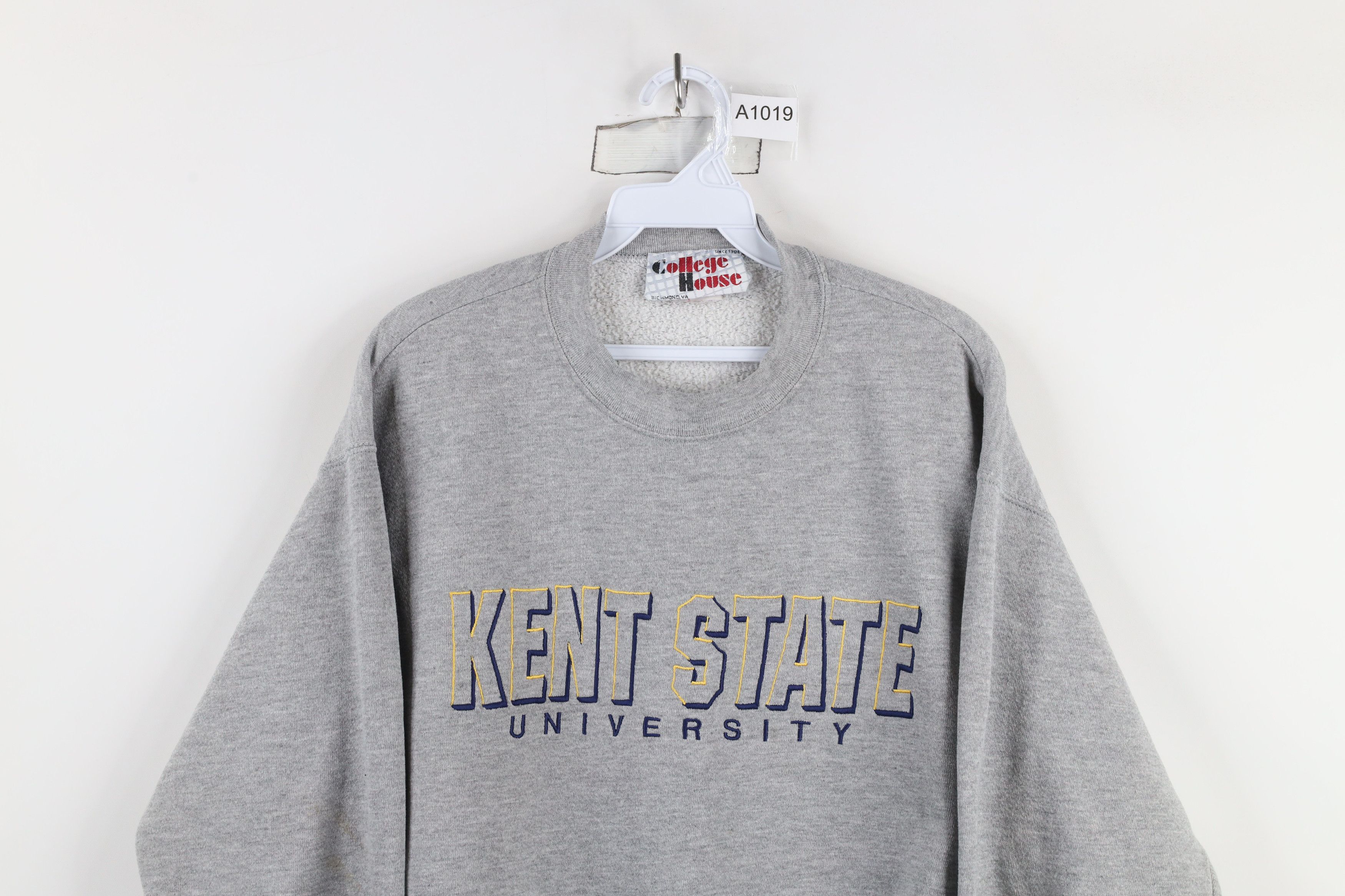 Vintage Vintage 90s Shadow State University Crewneck Sweatshirt USA Size US M / EU 48-50 / 2 - 2 Thumbnail