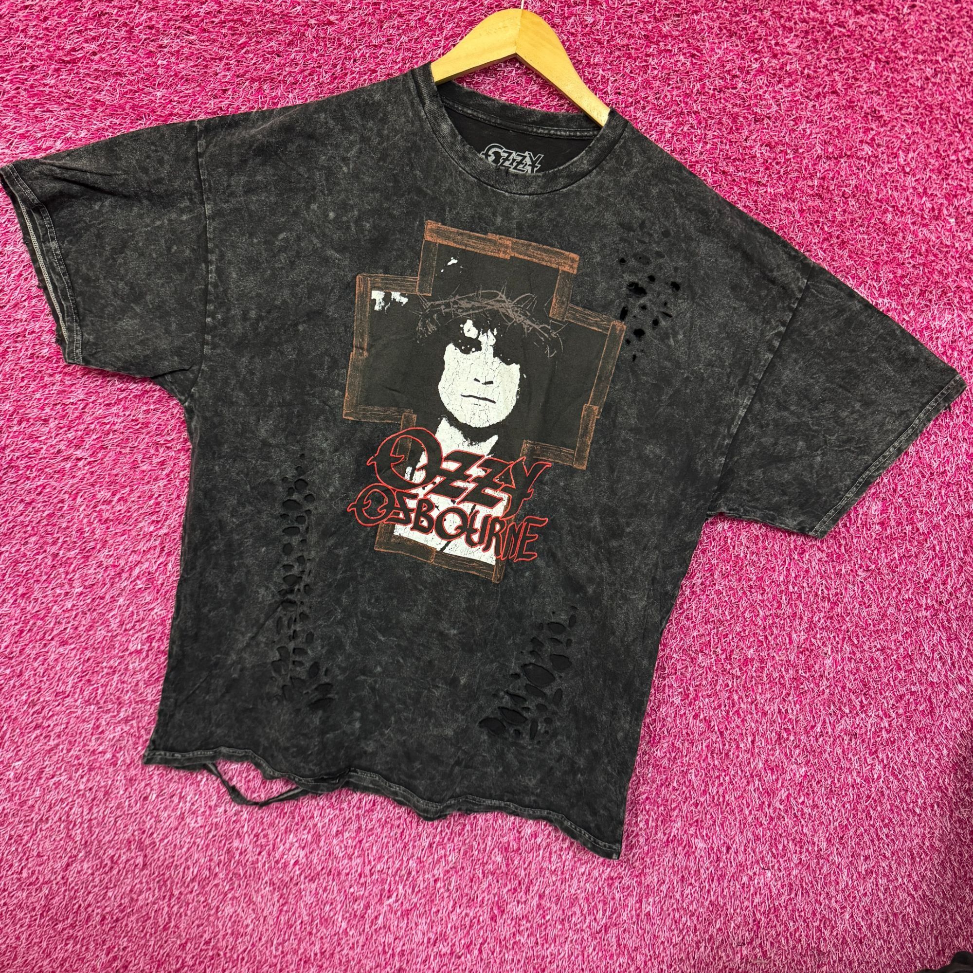 Band Tees Ozzy Ozbourne Speak of the Devil Distress Goth Metal Tee 2X Size US XXL / EU 58 / 5 - 3 Thumbnail