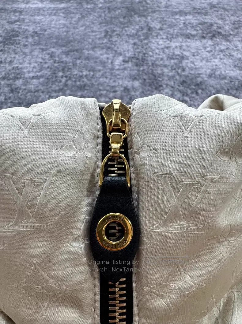Louis Vuitton Louis Vuitton Beige full print waist down jacket Size XS / US 0-2 / IT 36-38 - 5 Thumbnail