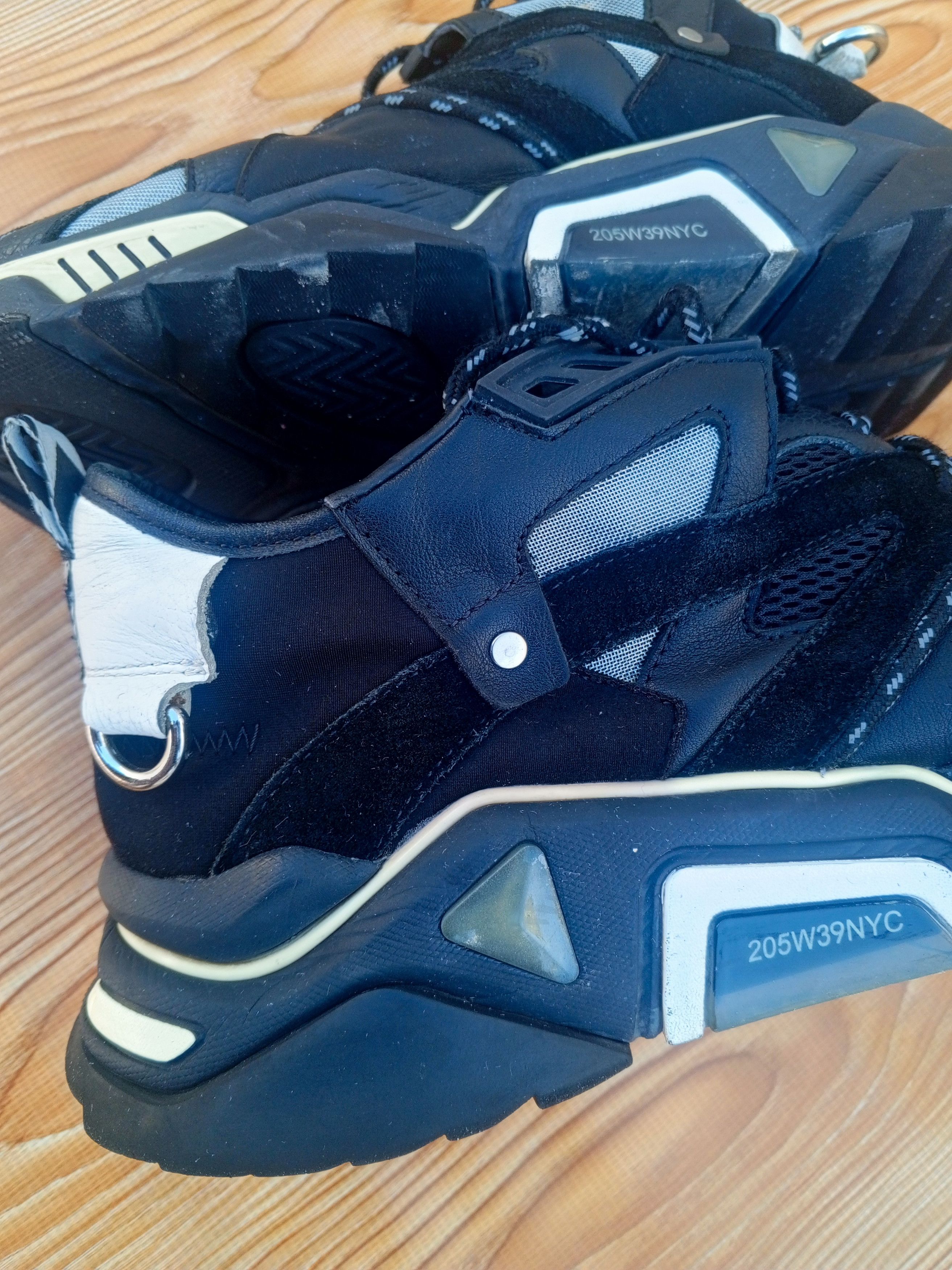 Calvin Klein 205W39NYC Calvin Klein Size US 10.5 / EU 43-44 - 6 Thumbnail