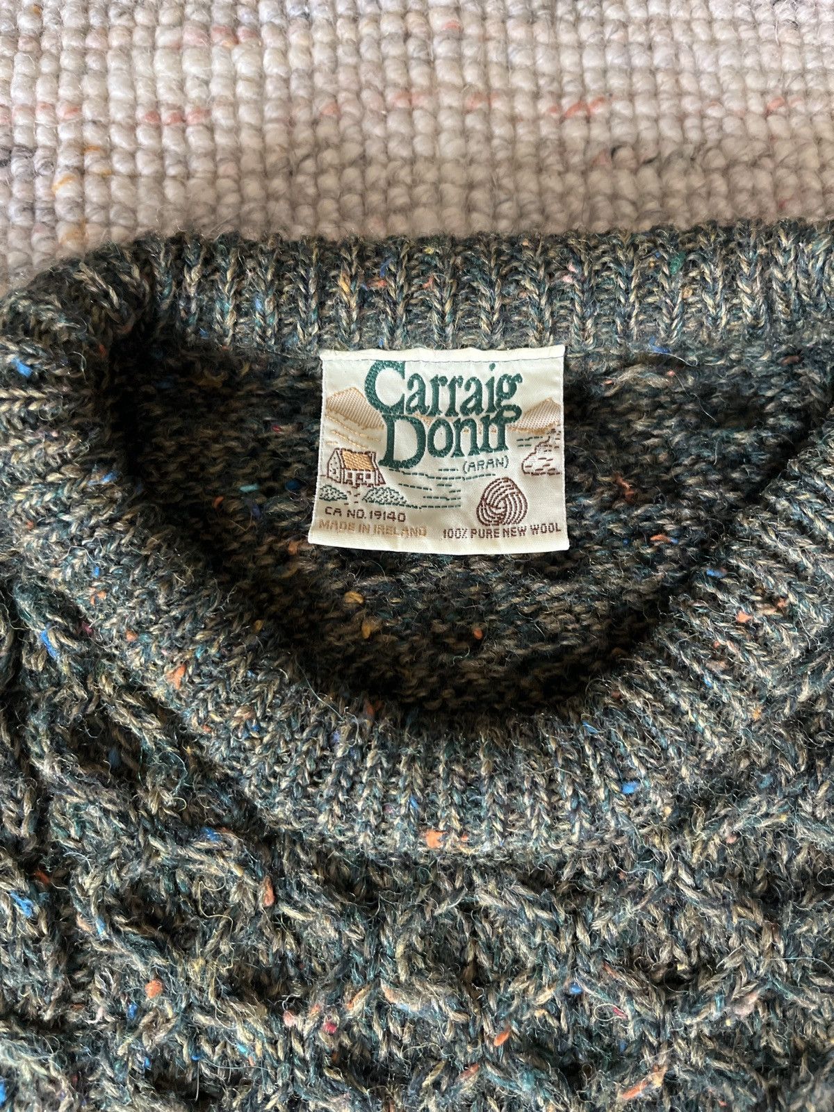 Carraig Donn Aran cable knit pure wool sweater Size US M / EU 48-50 / 2 - 3 Thumbnail