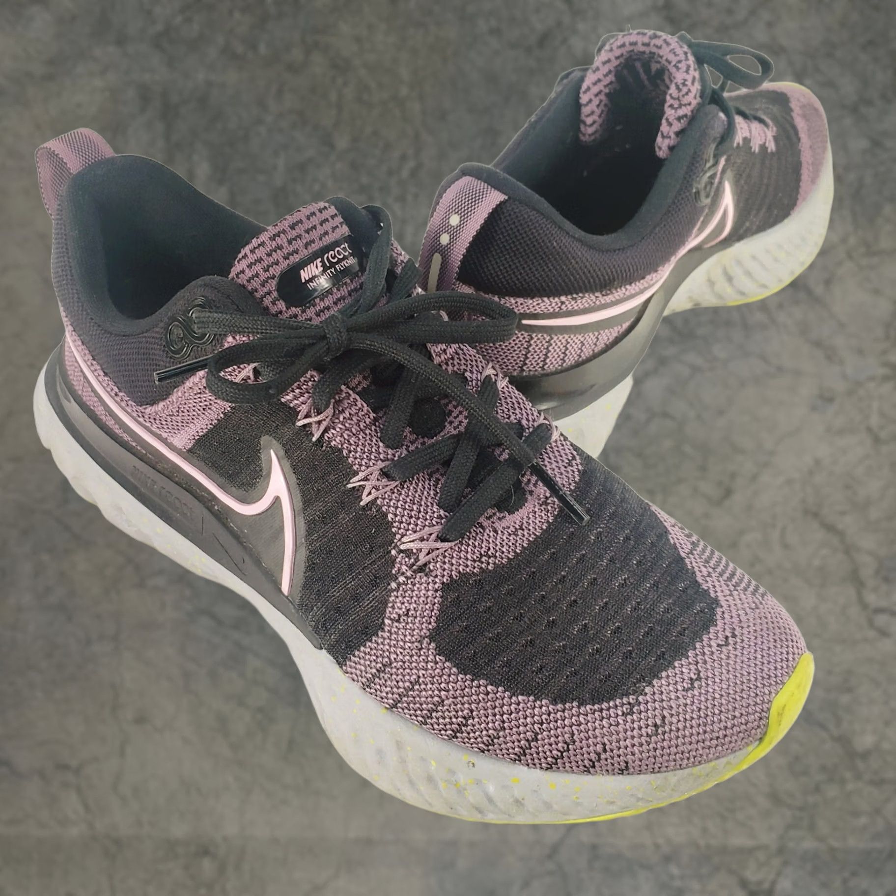 Nike Nike React Infinity Run Flyknit 2 Violet Dust Women's Sneaker Size 8 CT2324-500 Purple Size US 8 / IT 38 - 1 Thumbnail
