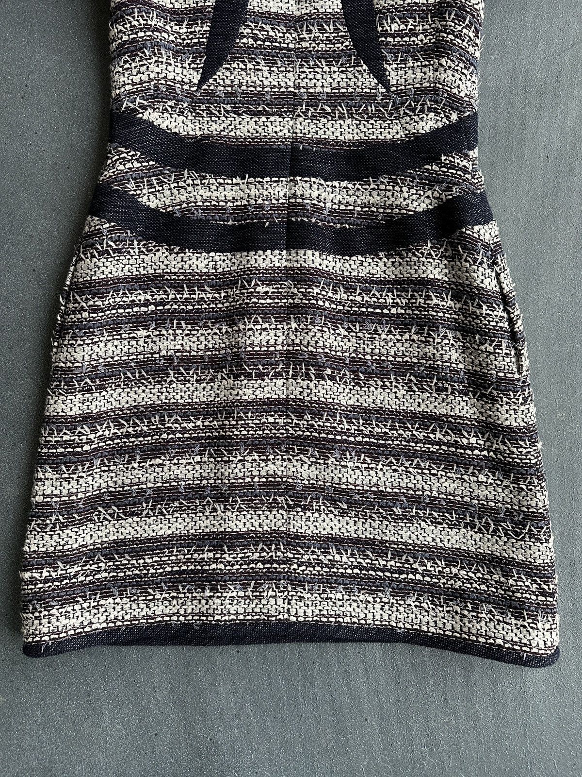 Chanel CHANEL Midi Tweed Silk Graphic Panels Dress White Blue Size M / US 6-8 / IT 42-44 - 15 Thumbnail