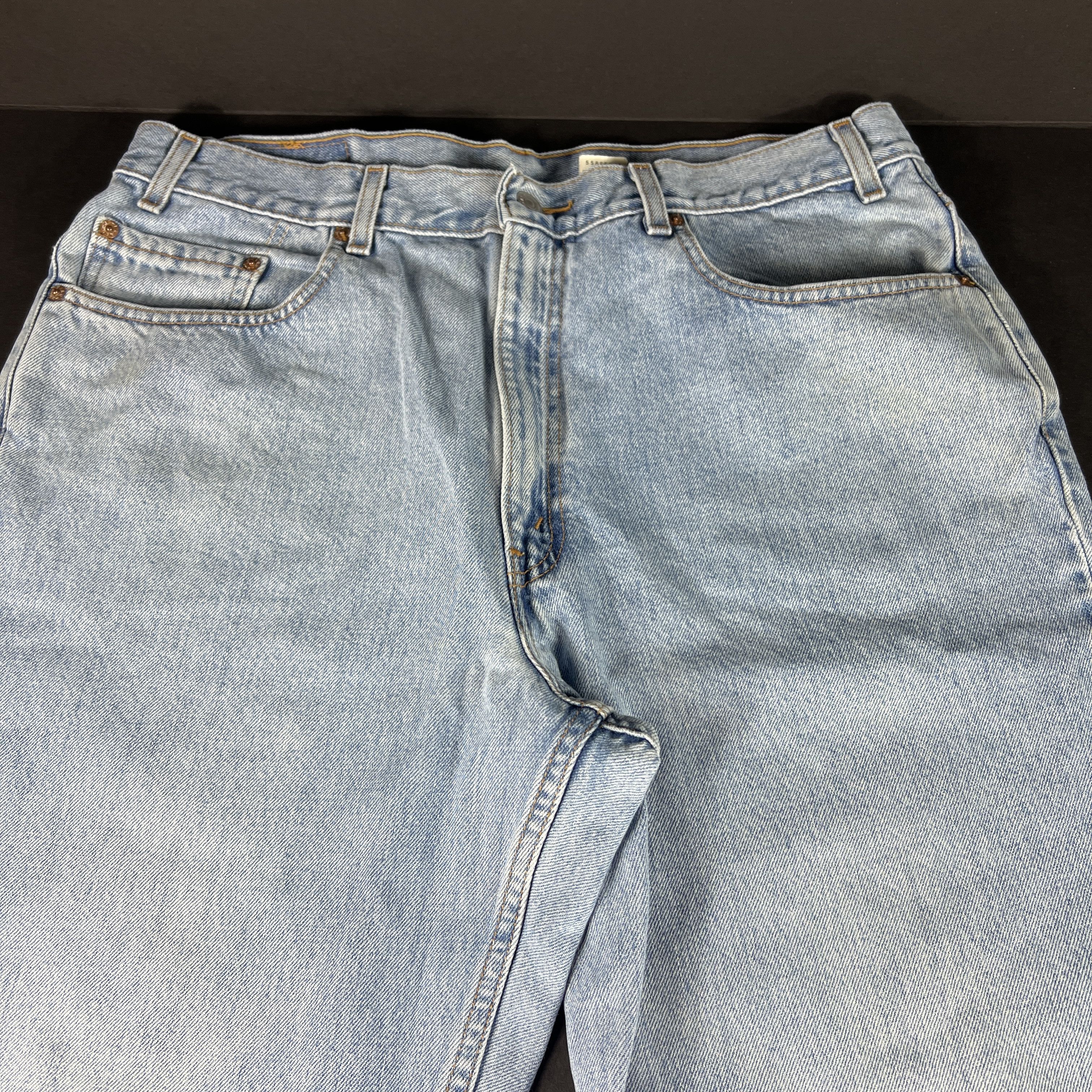 Levi's × Vintage VTG 90s Levi's Jeans 550 Relaxed Light Blue Faded Denim Size US 37 - 3 Thumbnail