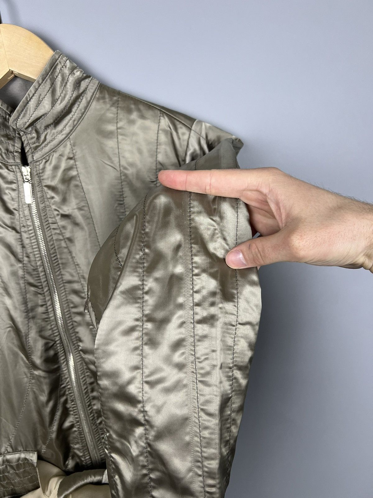 Moncler Moncler RARE Vintage Nylon Zip Up Jacket Size S / US 4 / IT 40 - 15 Thumbnail