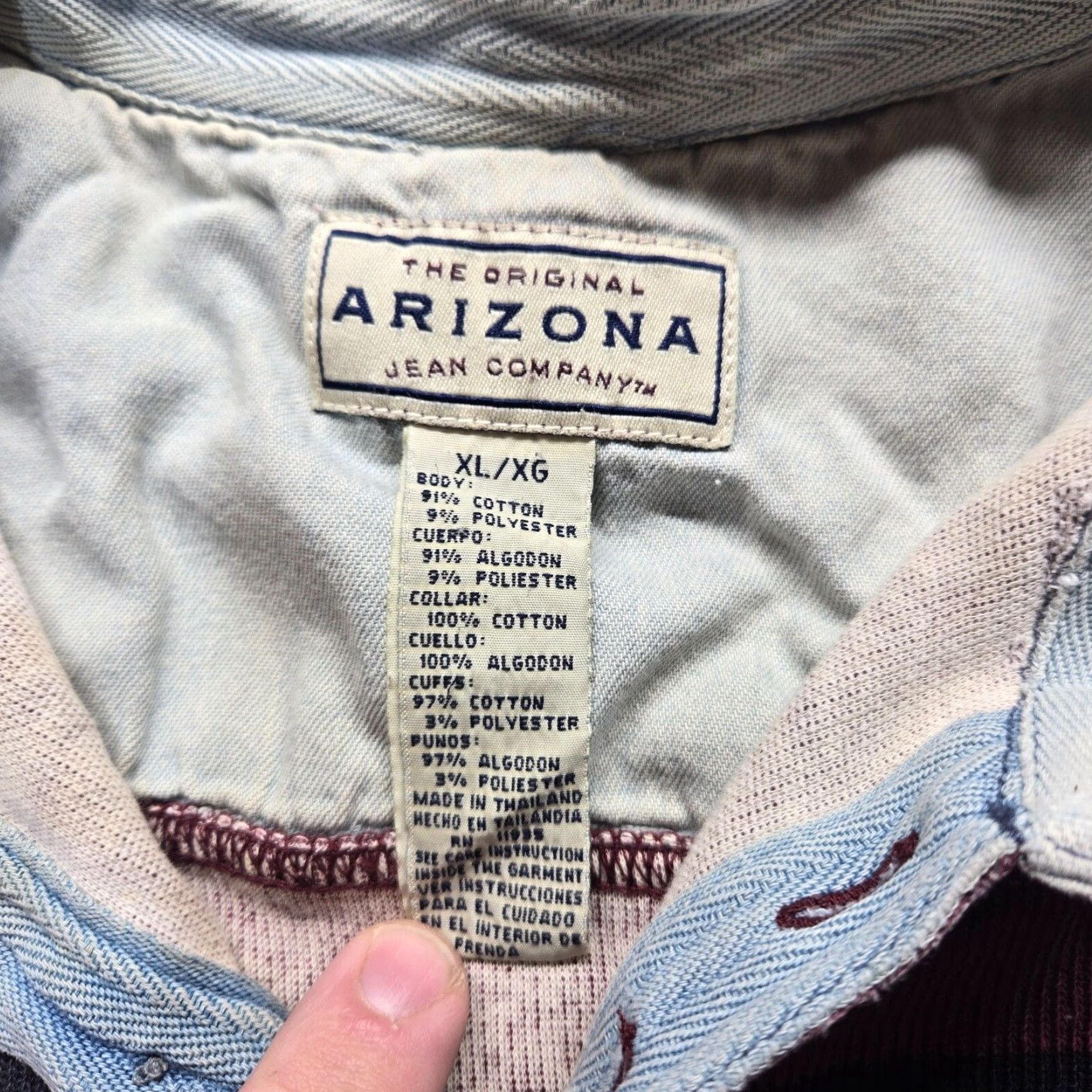 Vintage VINTAGE Arizona Jean Co. Red Distressed Collar Sweater Mens XL 90s Pullover Size US XL / EU 56 / 4 - 3 Thumbnail