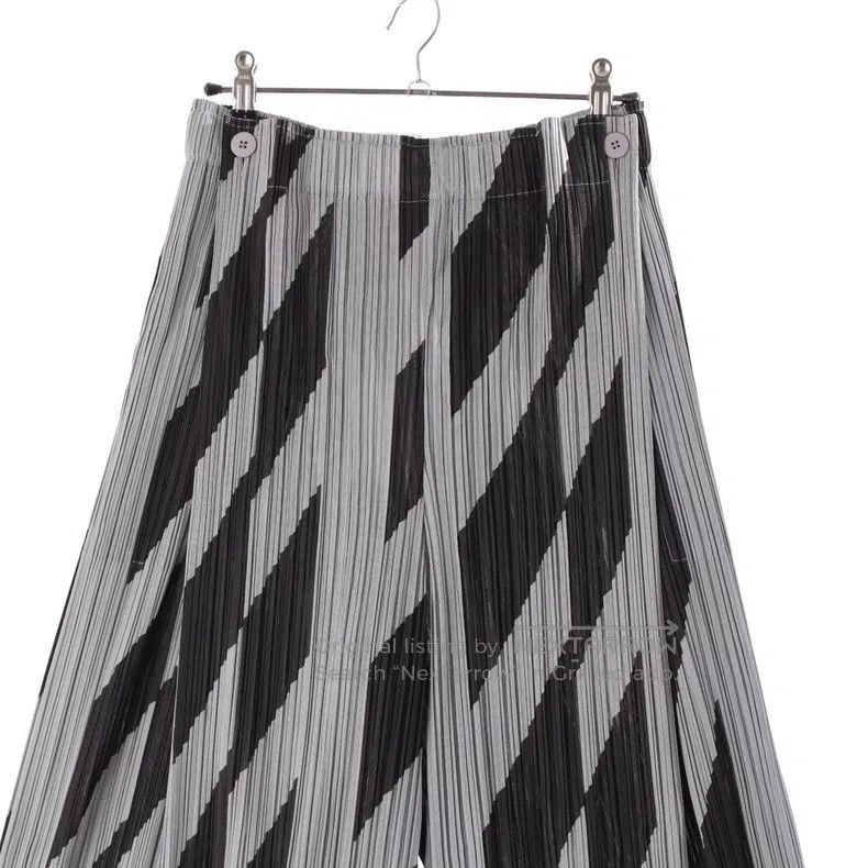 Issey Miyake Issey Miyake size:5 Lightning Print Wide-Leg Pants Size 22" - 3 Thumbnail