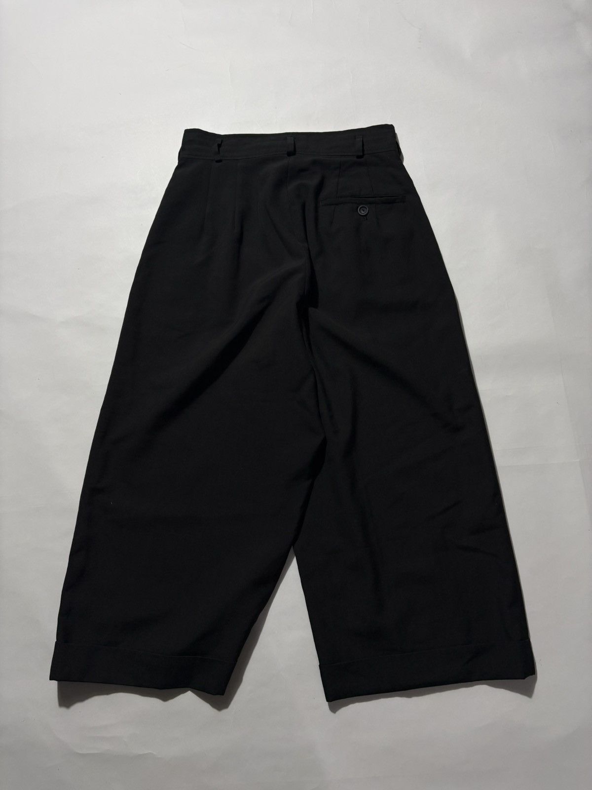 Yohji Yamamoto 1980’s THE GINZA STORY BY YOHJI YAMAMOTO HAKAMA PANTS Size 27" / US 4 / IT 40 - 2 Thumbnail