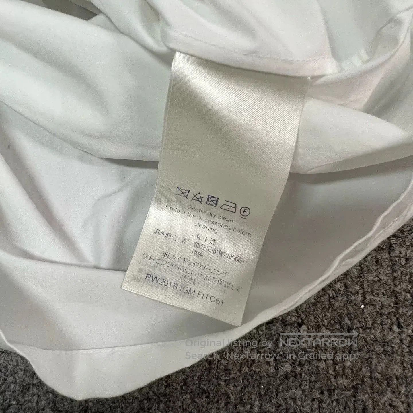 Louis Vuitton Louis Vuitton White Long. Size S / US 4 / IT 40 - 5 Thumbnail