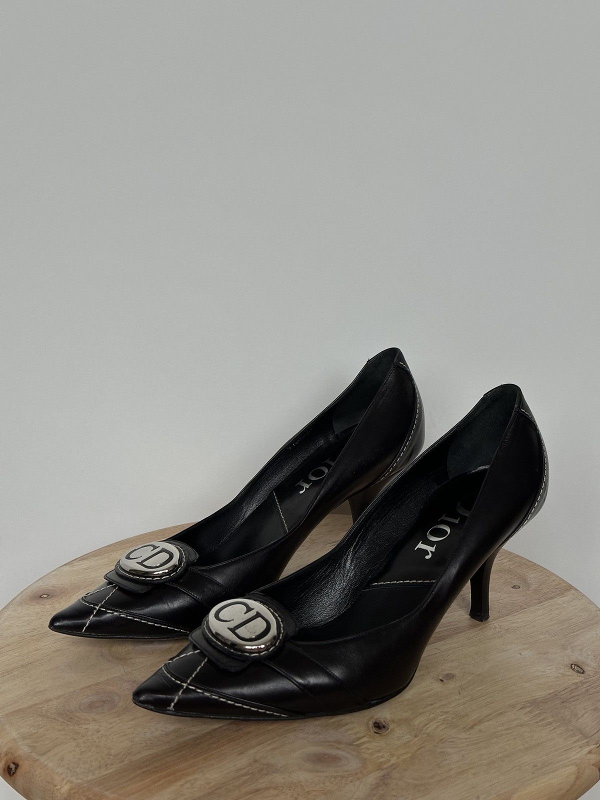 Dior Dior John Galliano vintage leather black heels metal logo Size US 6 / IT 36 - 1 Thumbnail