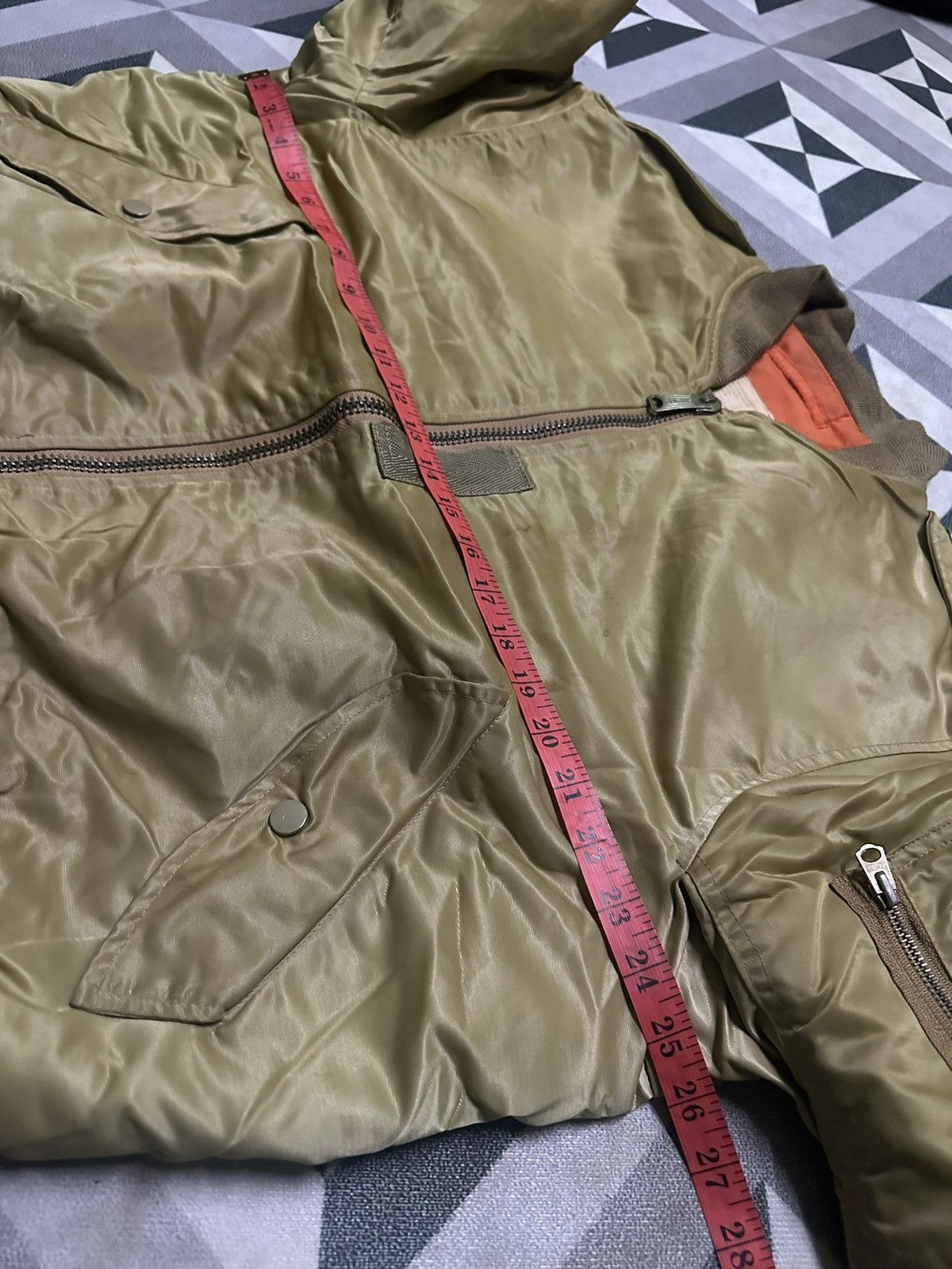 Vintage Vintage militiry bomber jacket Size US L / EU 52-54 / 3 - 9 Thumbnail