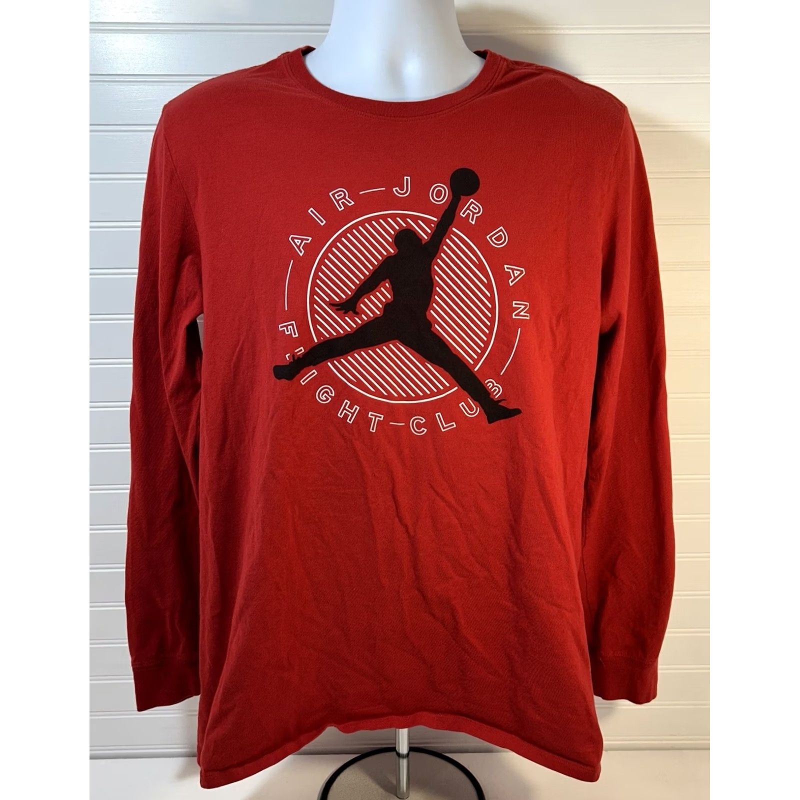 Jordan Brand VINTAGE Air Jordan Flight Club Long Sleeve Shirt Men Large Red Jump Man Crew Neck Size US L / EU 52-54 / 3 - 2 Thumbnail