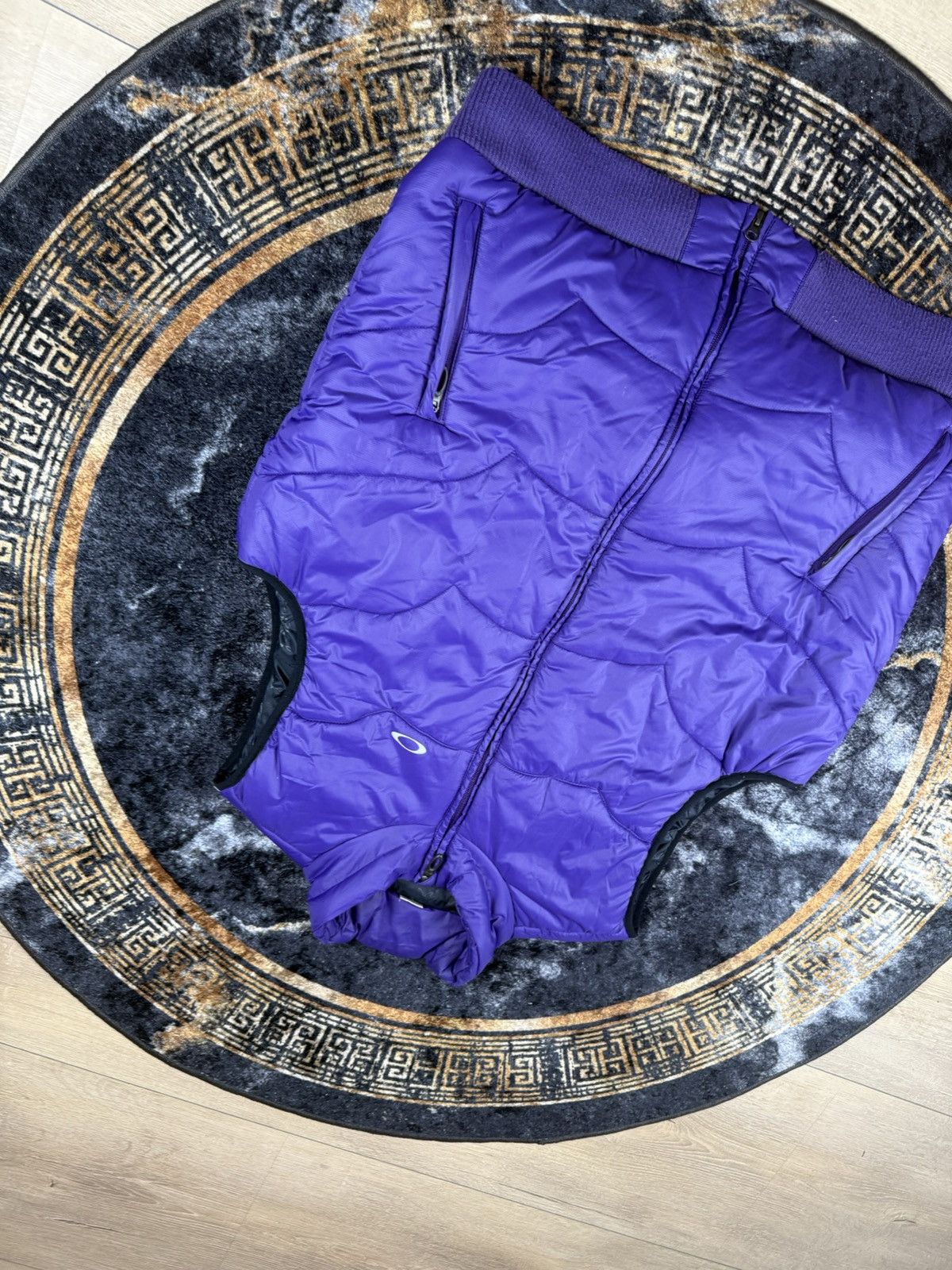 ジャケット・アウター OAKLEY reversible nylon down vest y2k OAKLEY reversible nylon down vest y2k