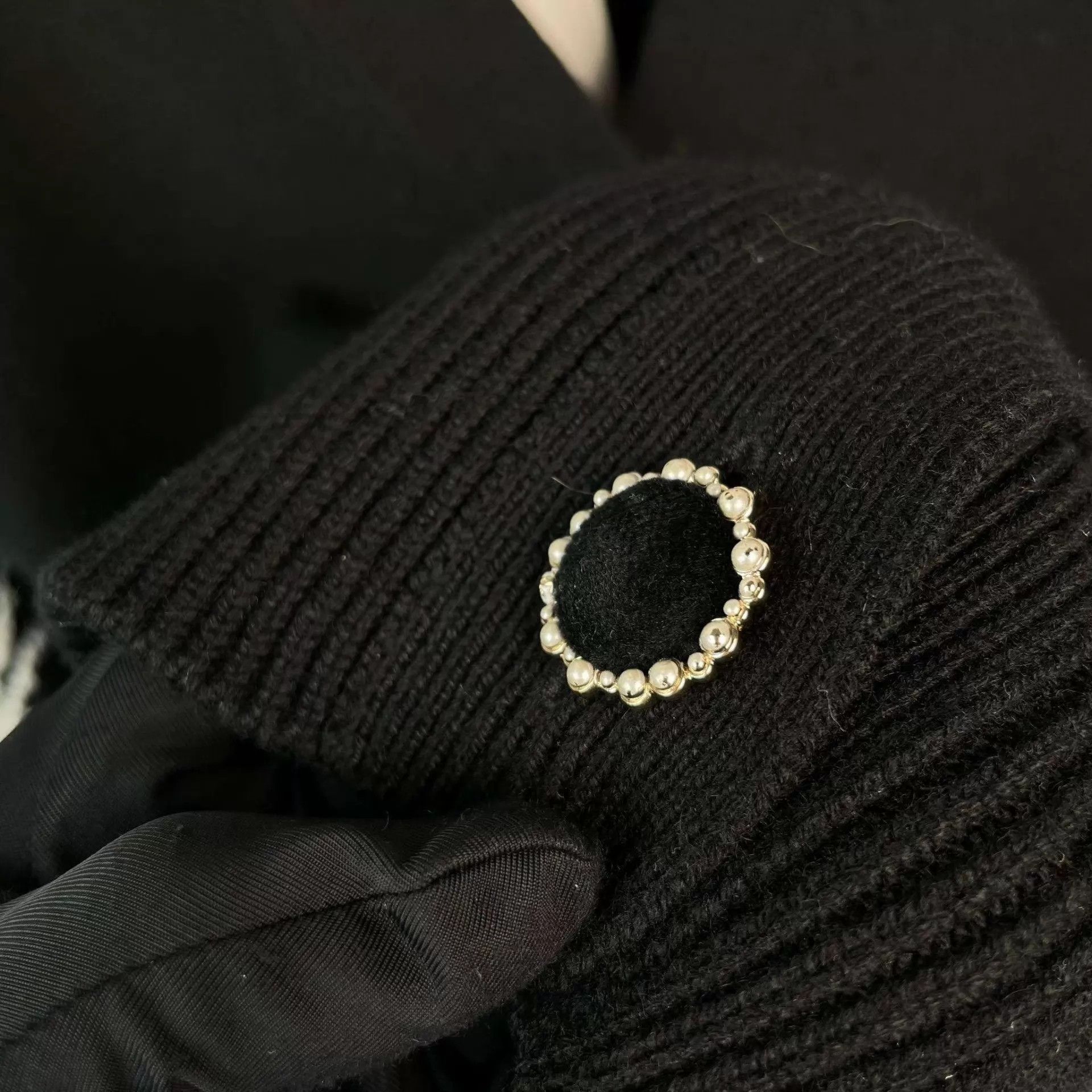 Chanel Chanel Women's 97 New Black & White 36 Jacket Size XS / US 0-2 / IT 36-38 - 6 Thumbnail