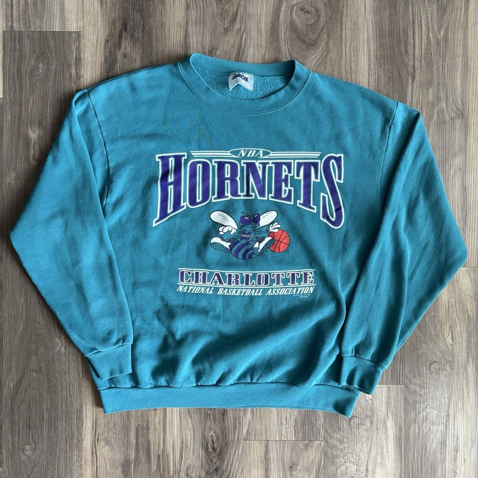 Vintage Charlotte Hornets Sweatshirt Mens Size L NFL Teal