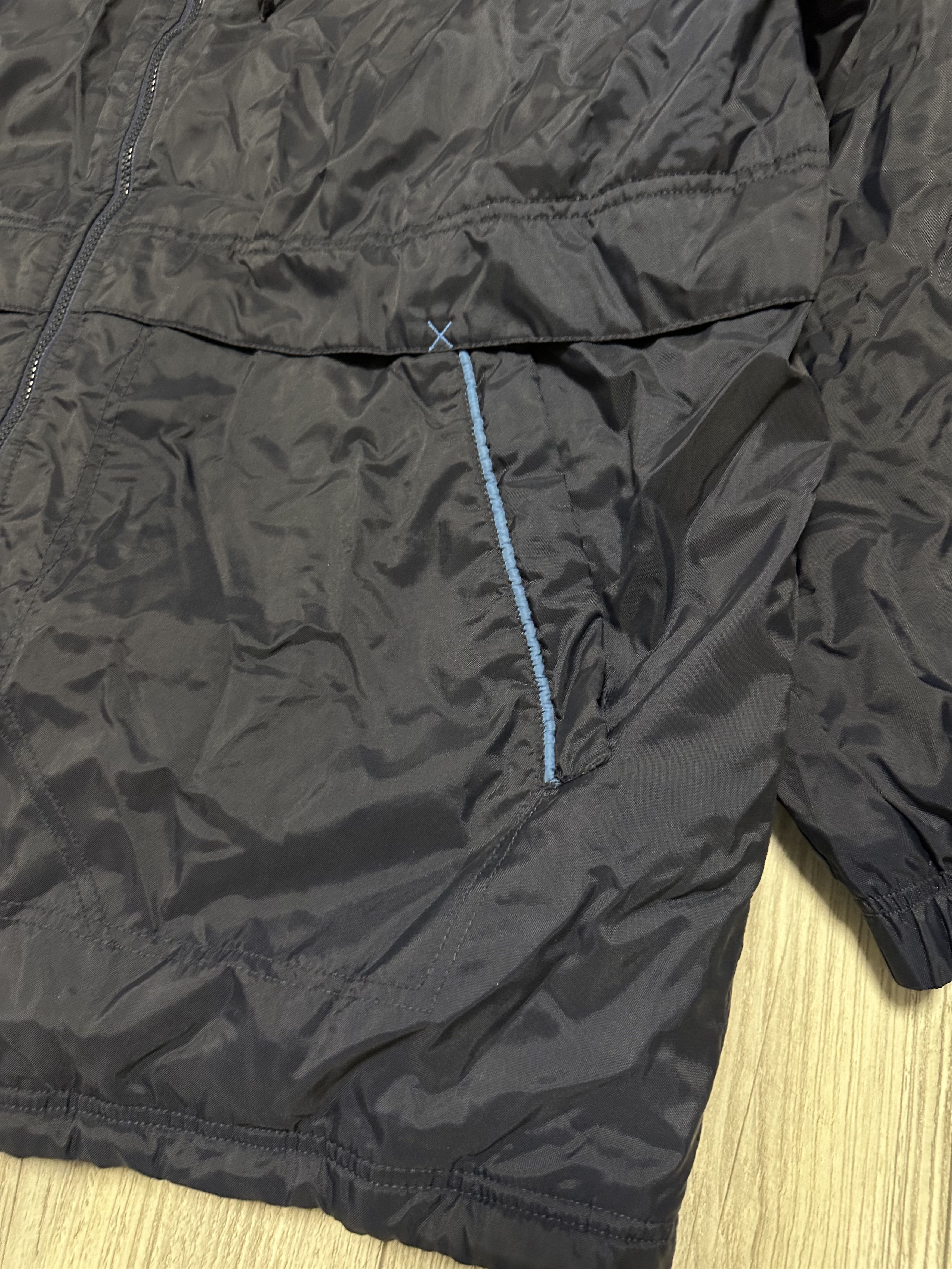 Nike Nike Vintage Mens Big Logo Drill Nylon Track Jacket Size XL Size US XL / EU 56 / 4 - 5 Thumbnail