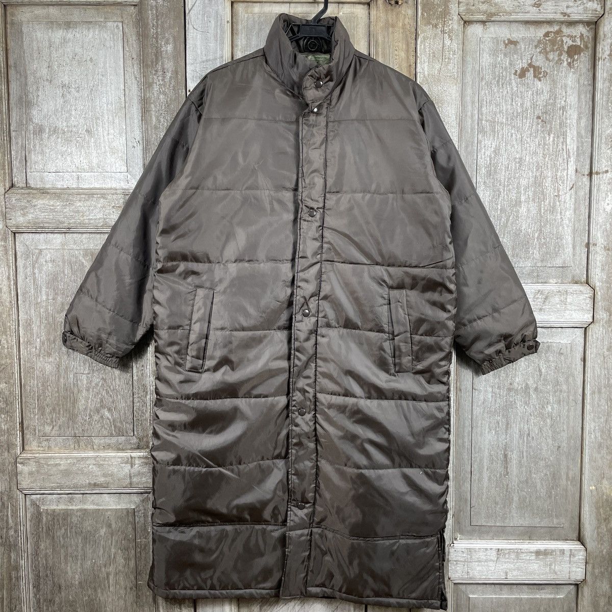 Vintage Vintage Military Puffer Plain Army Green Parkas Size US M / EU 48-50 / 2 - 1 Thumbnail