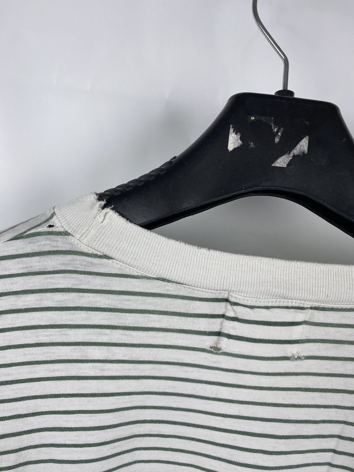 Diesel Vintage Diesel Distressed t-shirt Tee size L Size US L / EU 52-54 / 3 - 7 Thumbnail