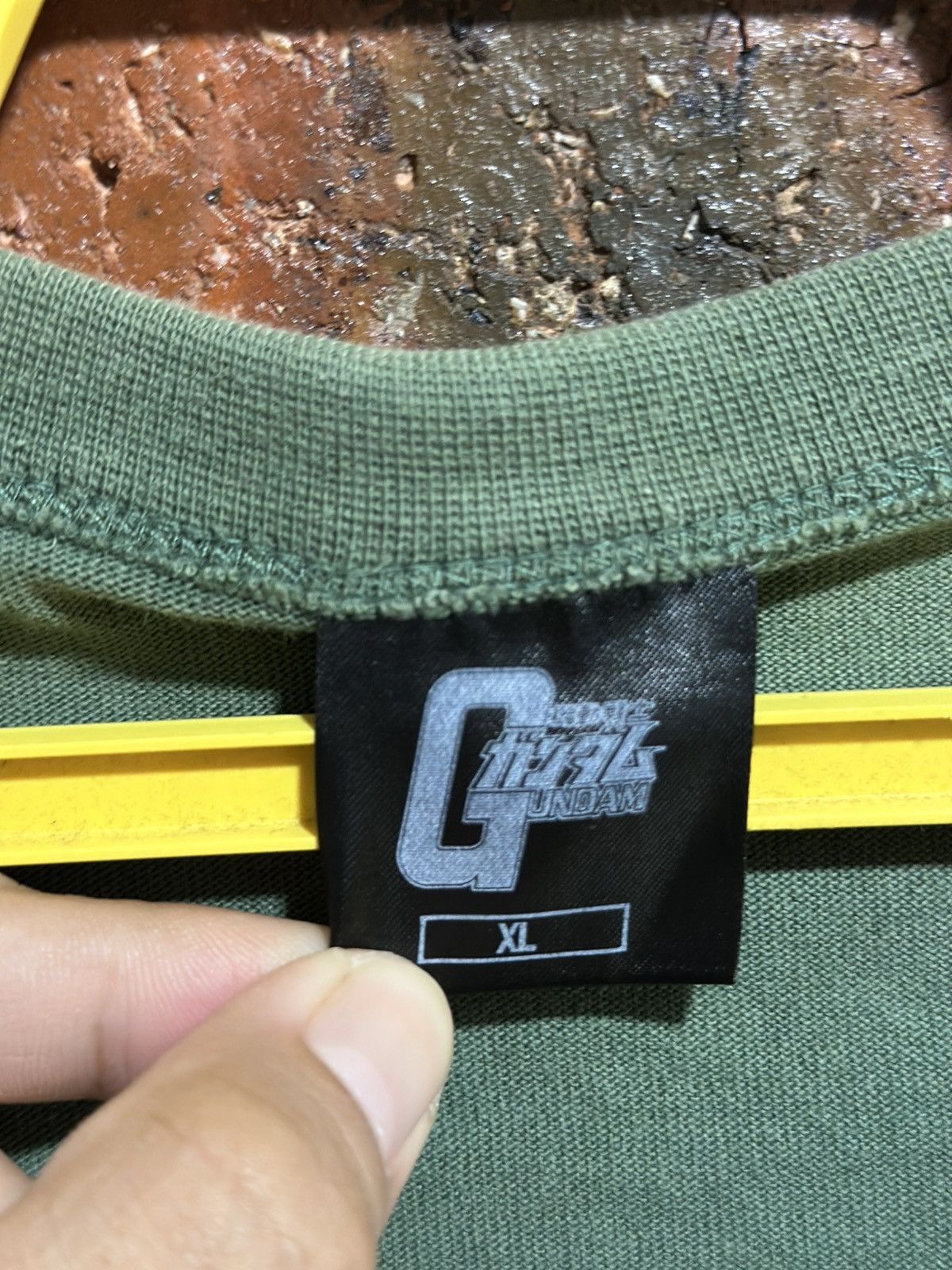 Anime Vintage Gundam Faded Tee Size US XL / EU 56 / 4 - 5 Thumbnail