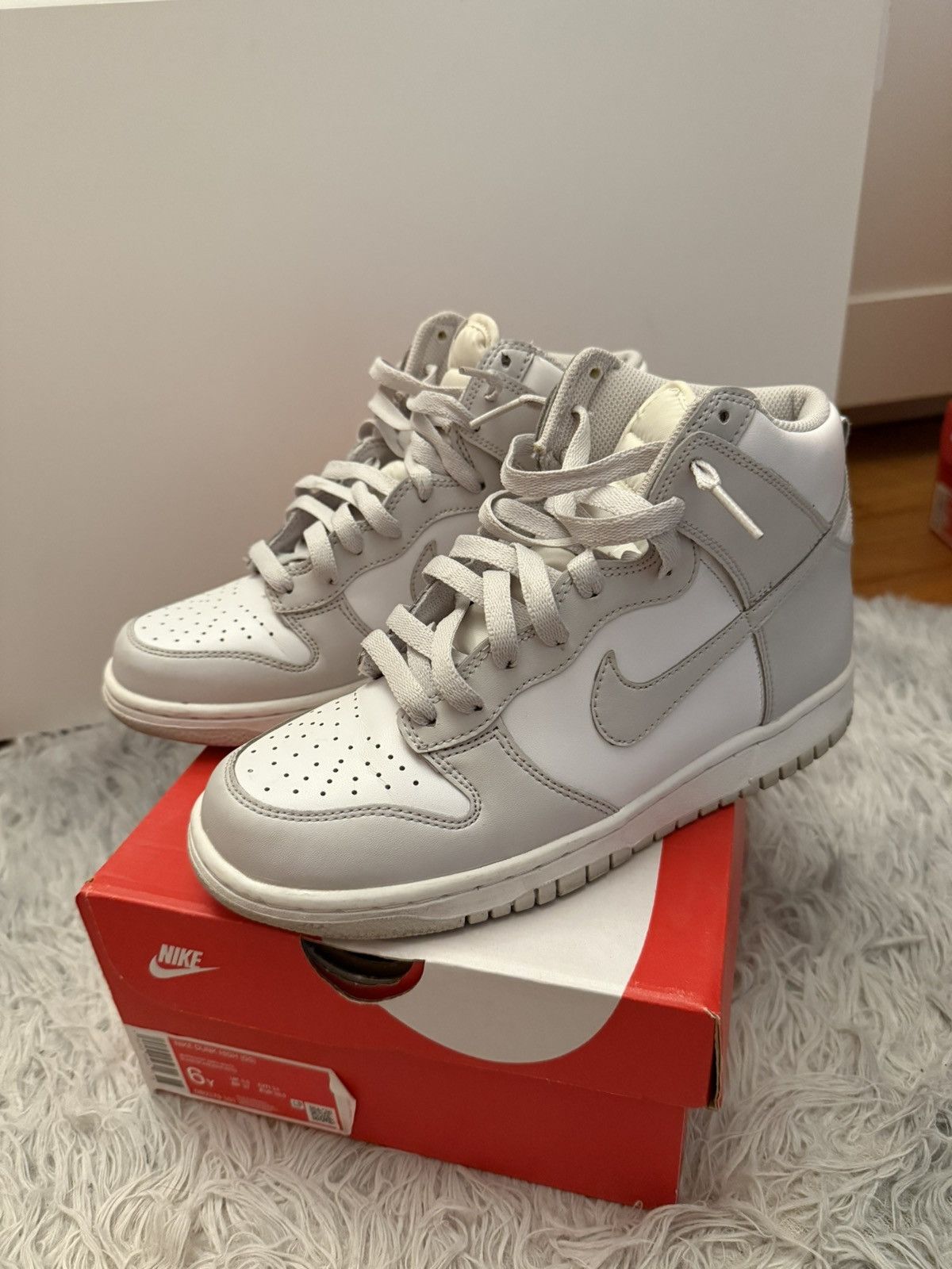 Nike Nike Dunk High GS Size US 6 / EU 39 - 7 Thumbnail