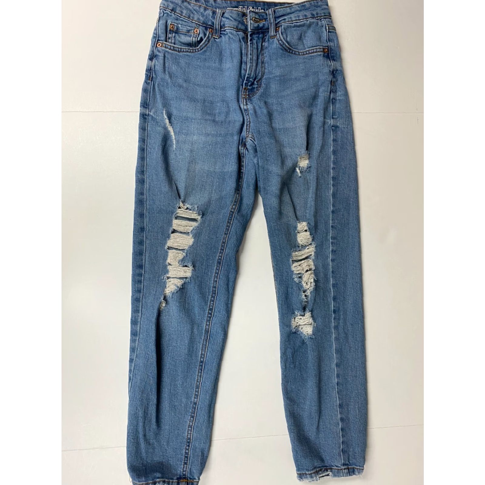 Vintage Wild Fable Jeans Womens 00 Blue Light Straight Regular Zip Pockets Cotton Knit Vintage No Size 24" / US 00 / IT 34 - 7 Thumbnail