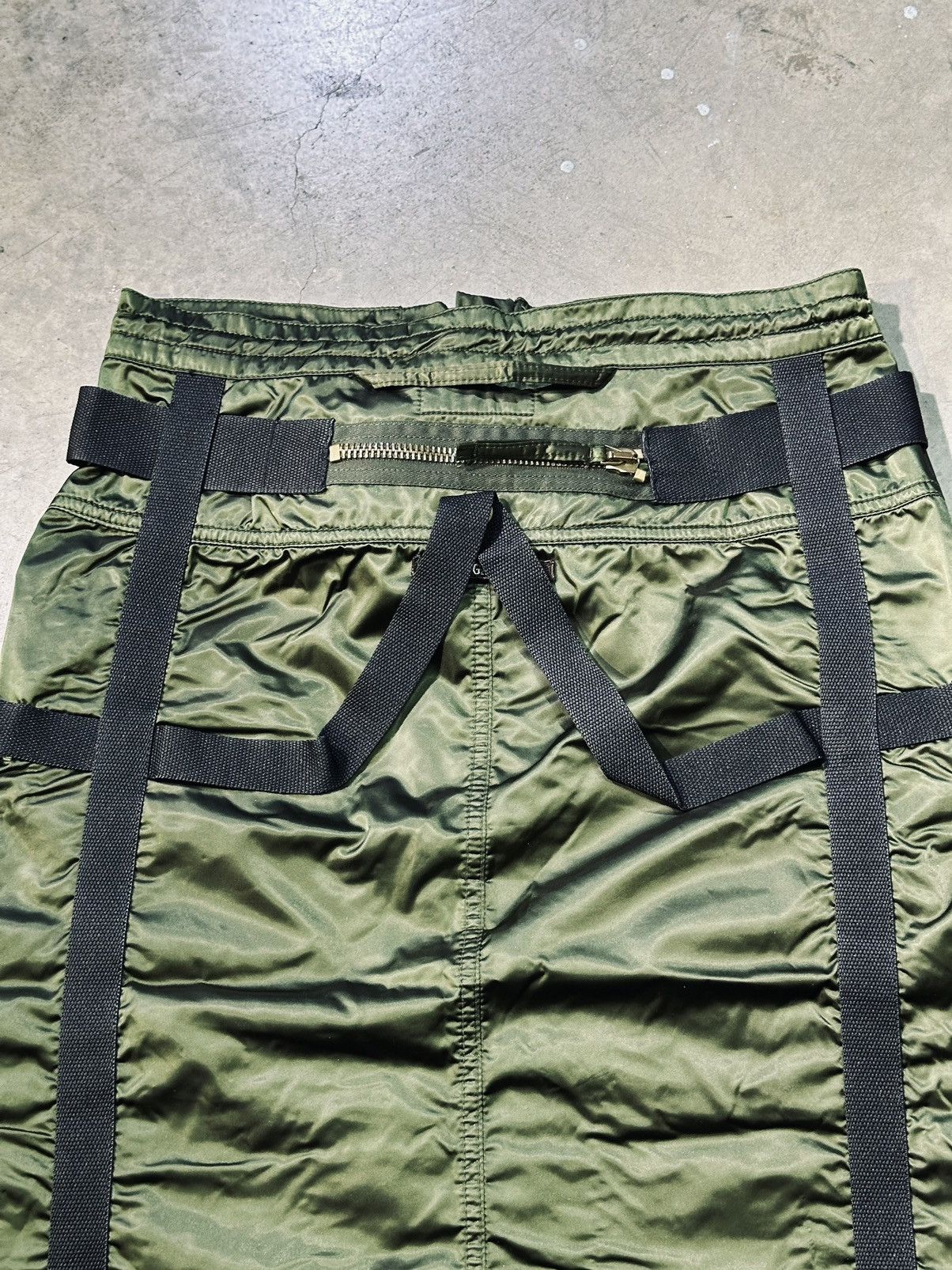 Jean Paul Gaultier AW03 Jean Paul Gaultier Bondage Skirt Size 30" / US 8 / IT 44 - 10 Thumbnail