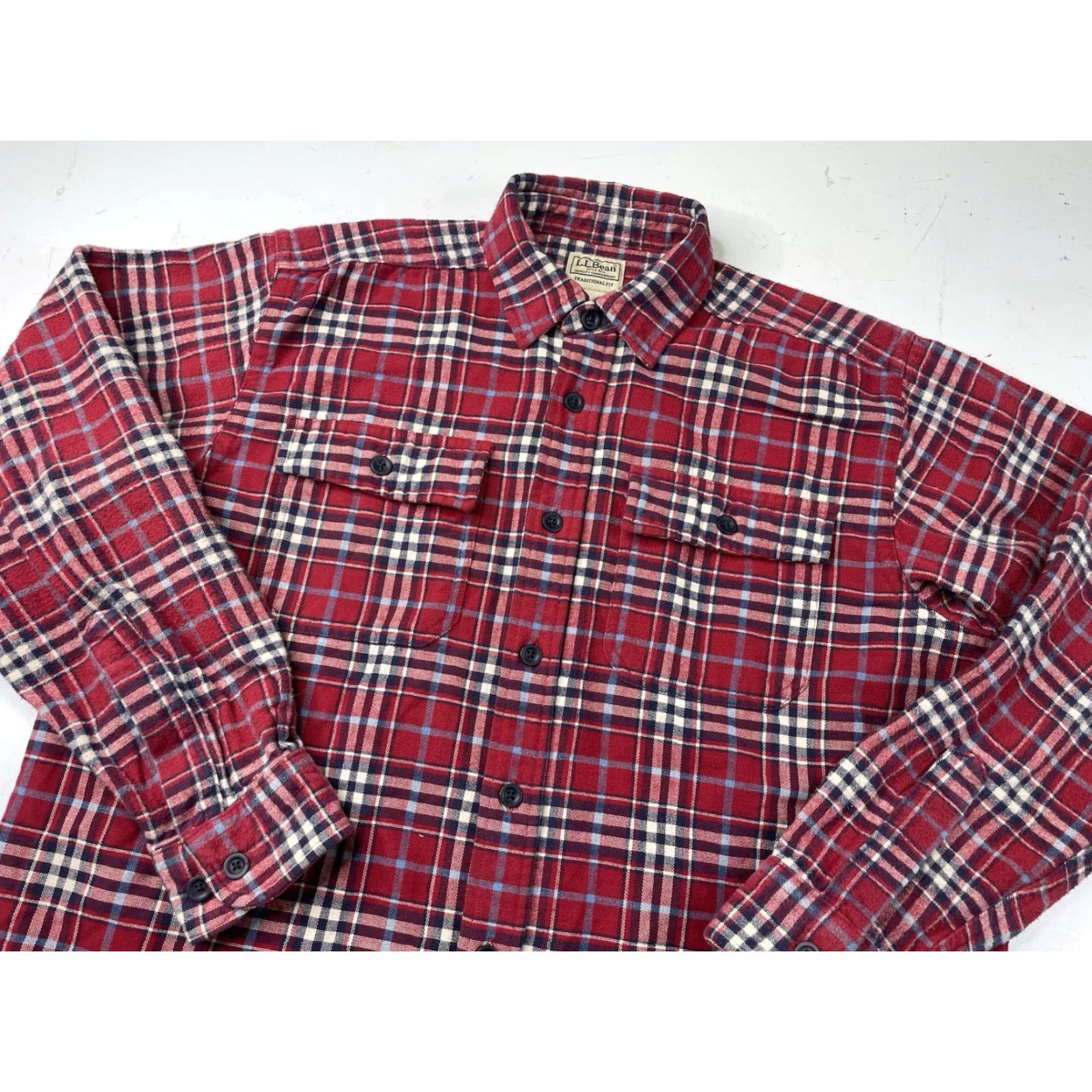 Vintage VINTAGE LL Bean Chamois Plaid Flannel Button Up Shirt Red 277981 Mens Medium Traditional Size US M / EU 48-50 / 2 - 2 Thumbnail