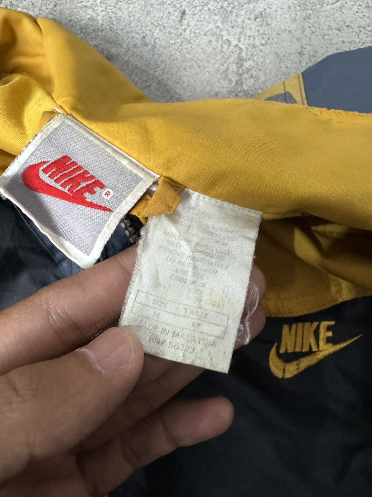 Nike VINTAGE 90’S NIKE WINDBREAKER JACKET Size US M / EU 48-50 / 2 - 8 Thumbnail