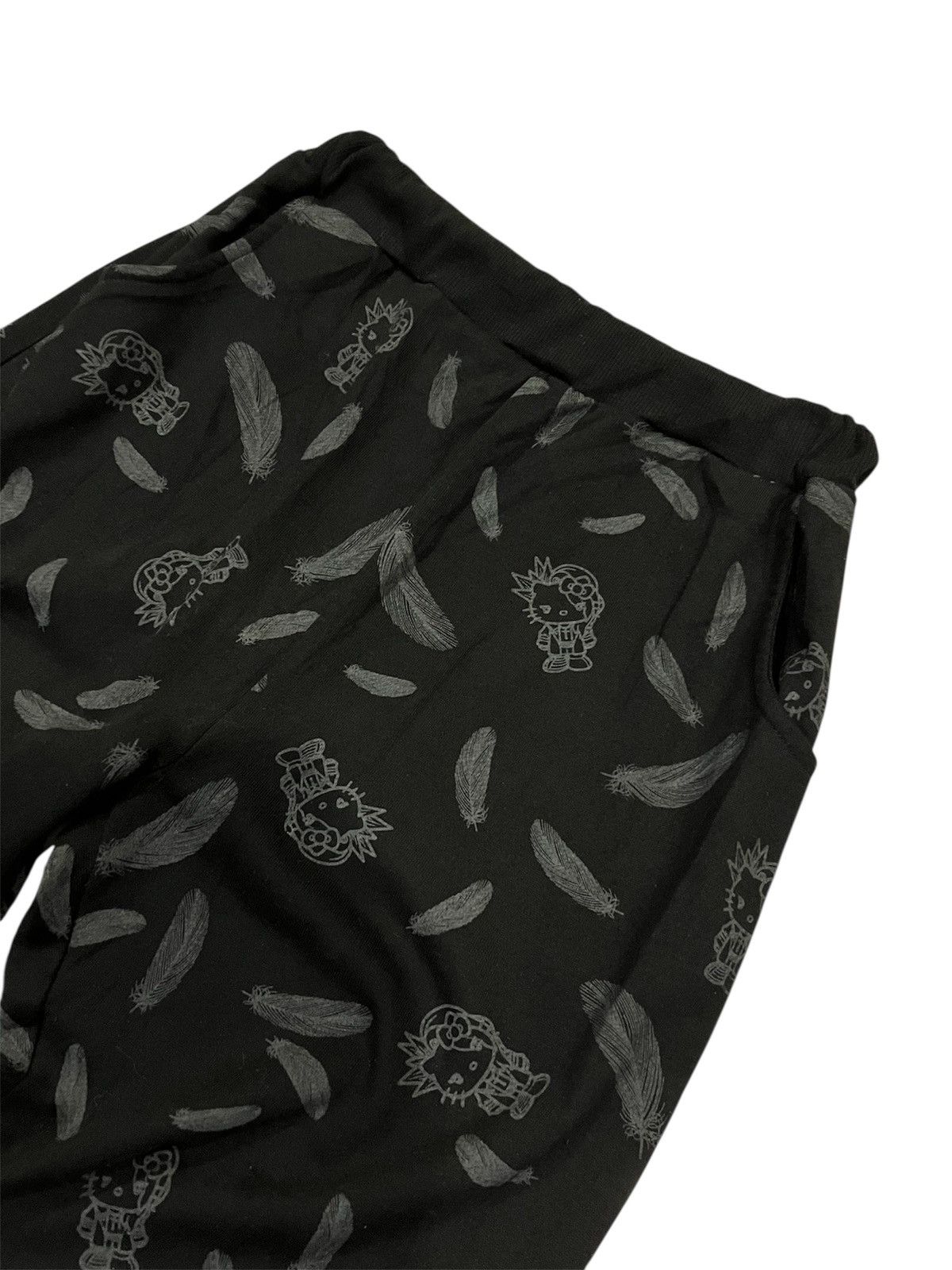 Japanese Brand RARE YOSHIKITTY X JAPAN JOGGER PANTS Size US 32 / EU 48 - 3 Thumbnail