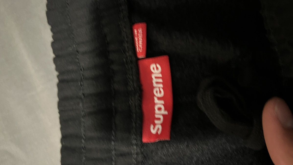 Supreme × Thrasher Supreme x thrasher sweatpants Black FW2024 Size US 30 / EU 46 - 3 Thumbnail
