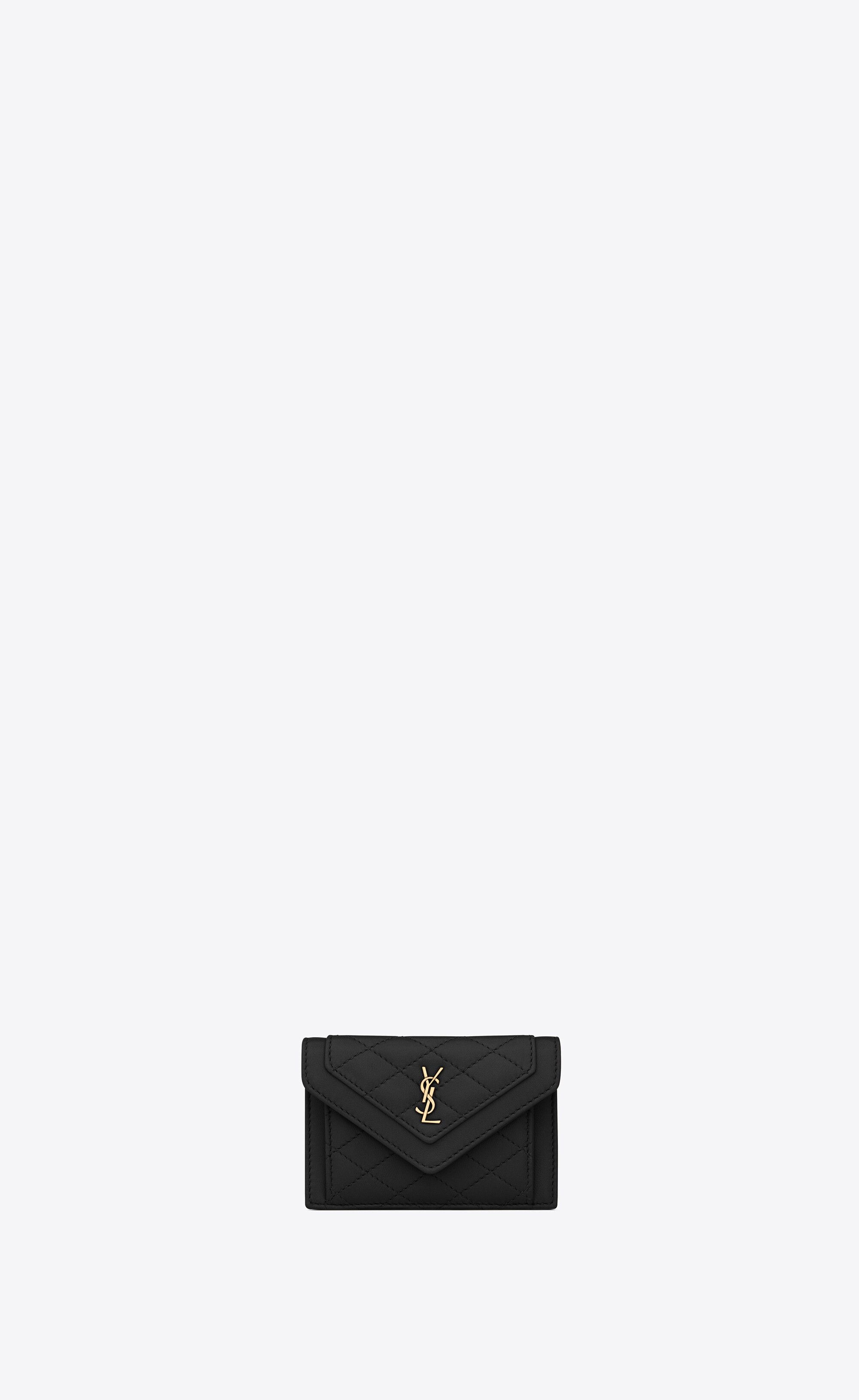 Saint Laurent Paris o1s1wg110125 Size: OS / 734921 Gaby Flap Card Case Quilted Size ONE SIZE - 1 Thumbnail