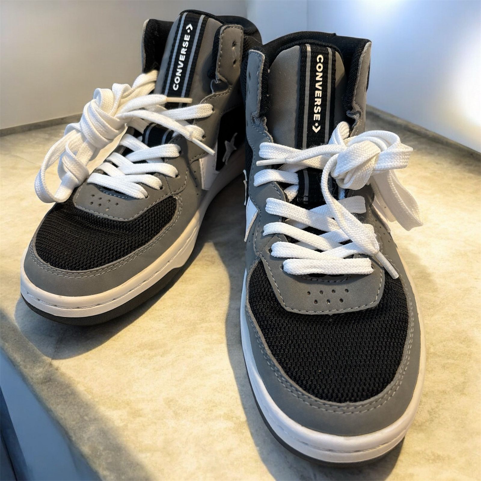 Converse Converse Sneakers Unisex Size F-6 M-4.5 Size US 6 / IT 36 - 1 Thumbnail