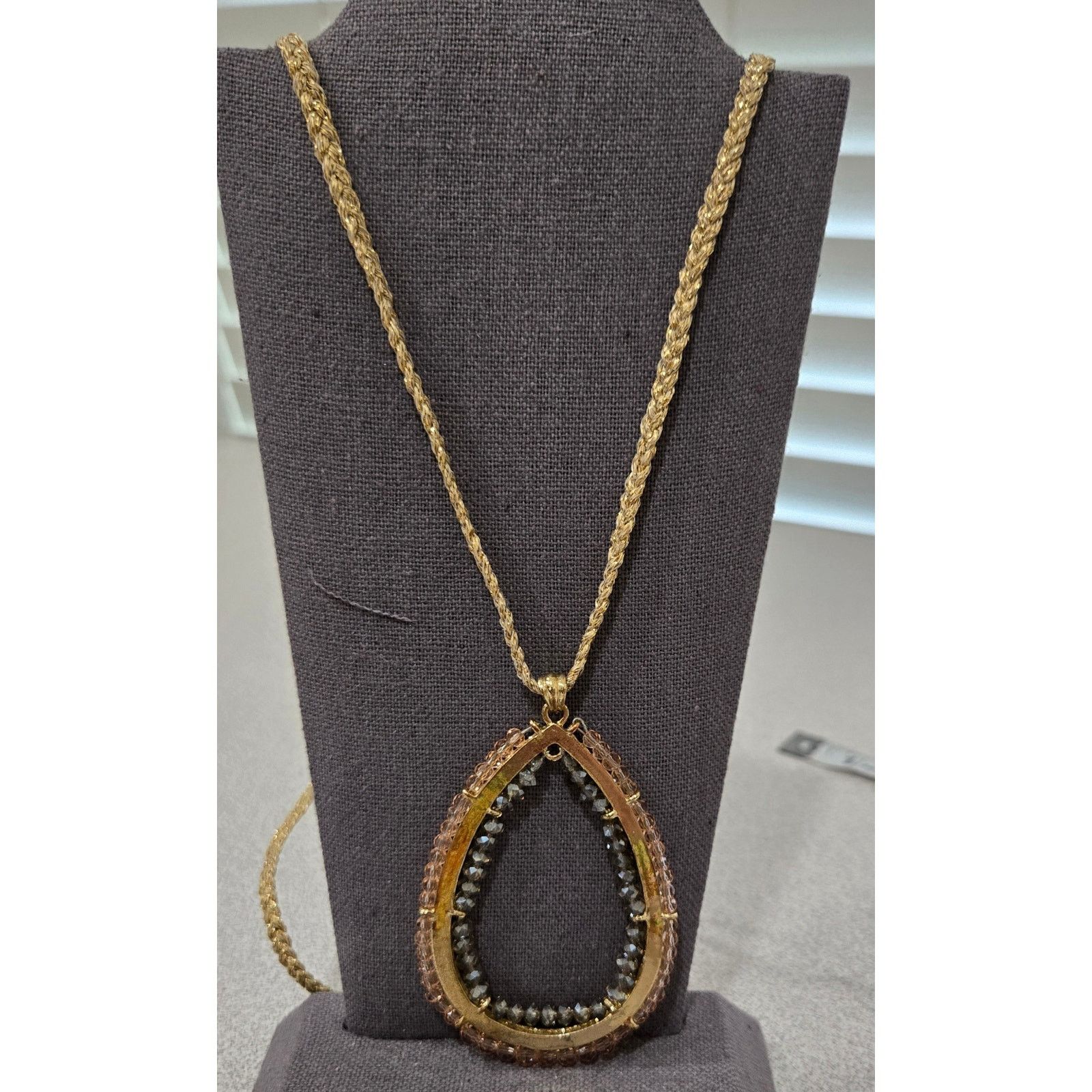 Jessica Simpson Jessica Simpson Gold Amber Beaded Teardrop Pendant Necklace Size ONE SIZE - 1 Thumbnail