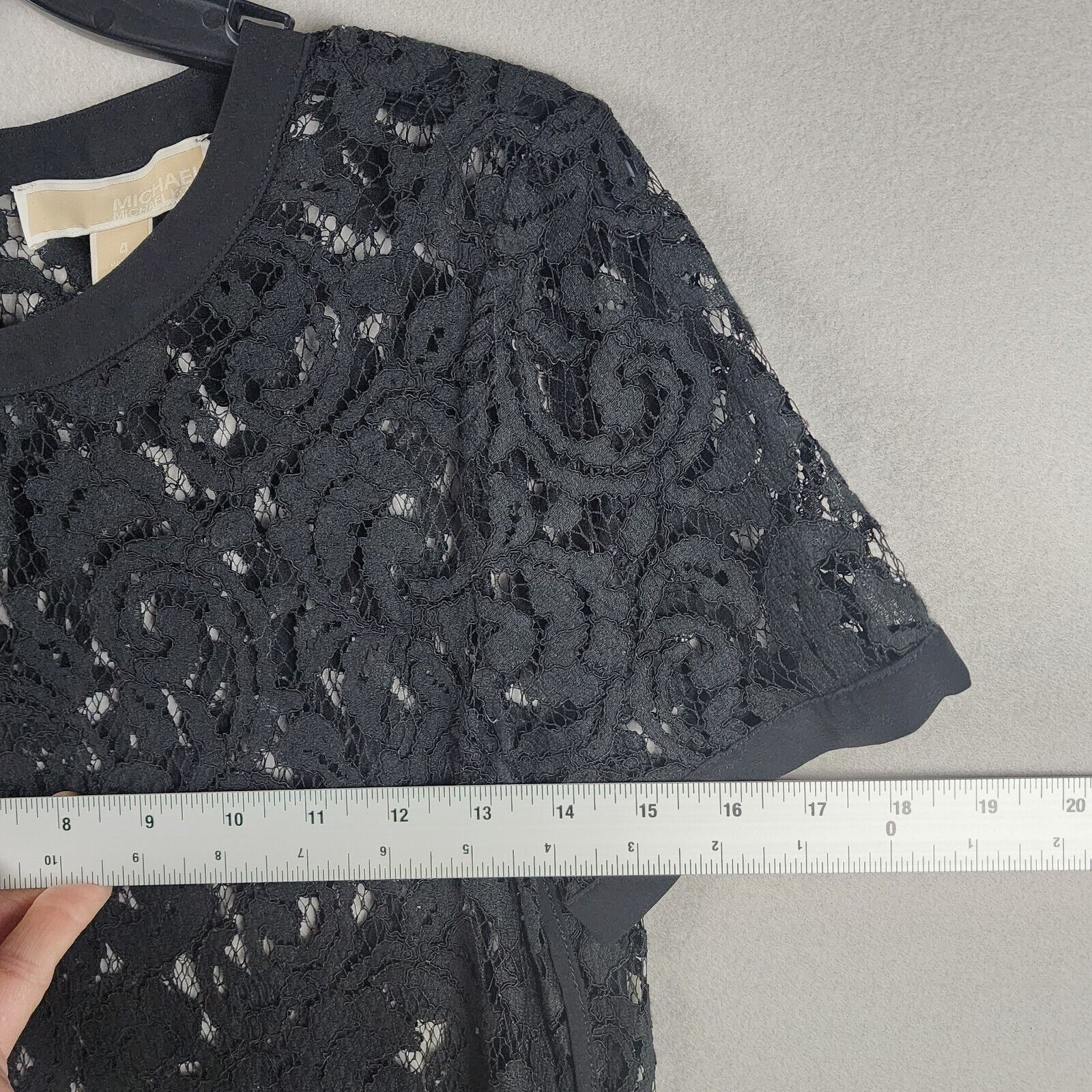 Michael Kors Michael Kors Black Lace Crochet Overlay Blouse Size 4 Size S / US 4 / IT 40 - 5 Thumbnail