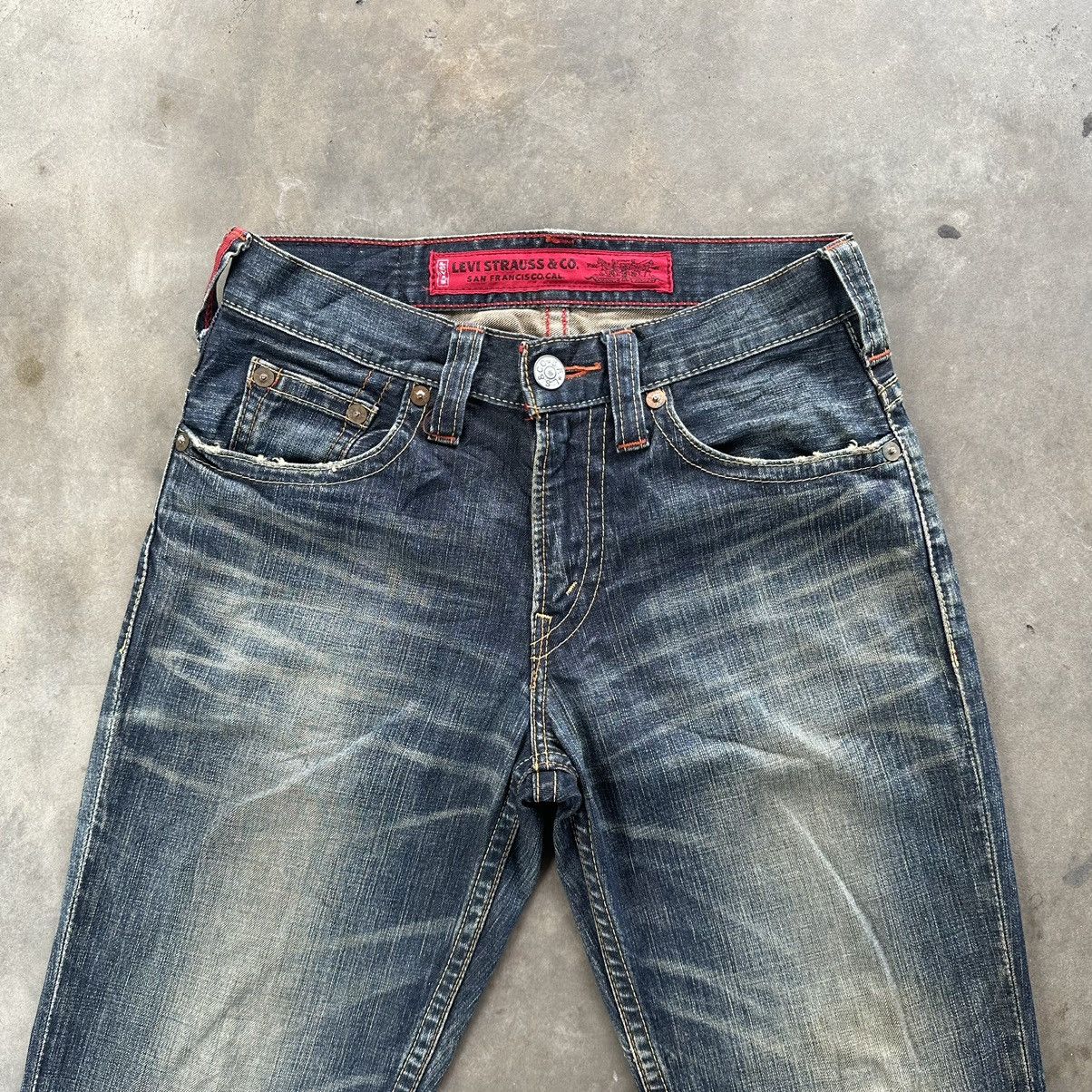 Japanese Brand Vintage Levi’s 502 Distressed Faded Denim Jean Pant Size US 29 - 3 Thumbnail