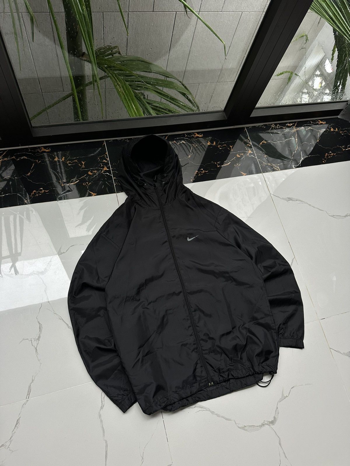 NIKE VINTAGE BIG SWOOSH STREETWEAR LIGHT JACKET